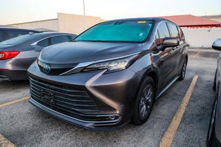 2022 Toyota Sienna XLE