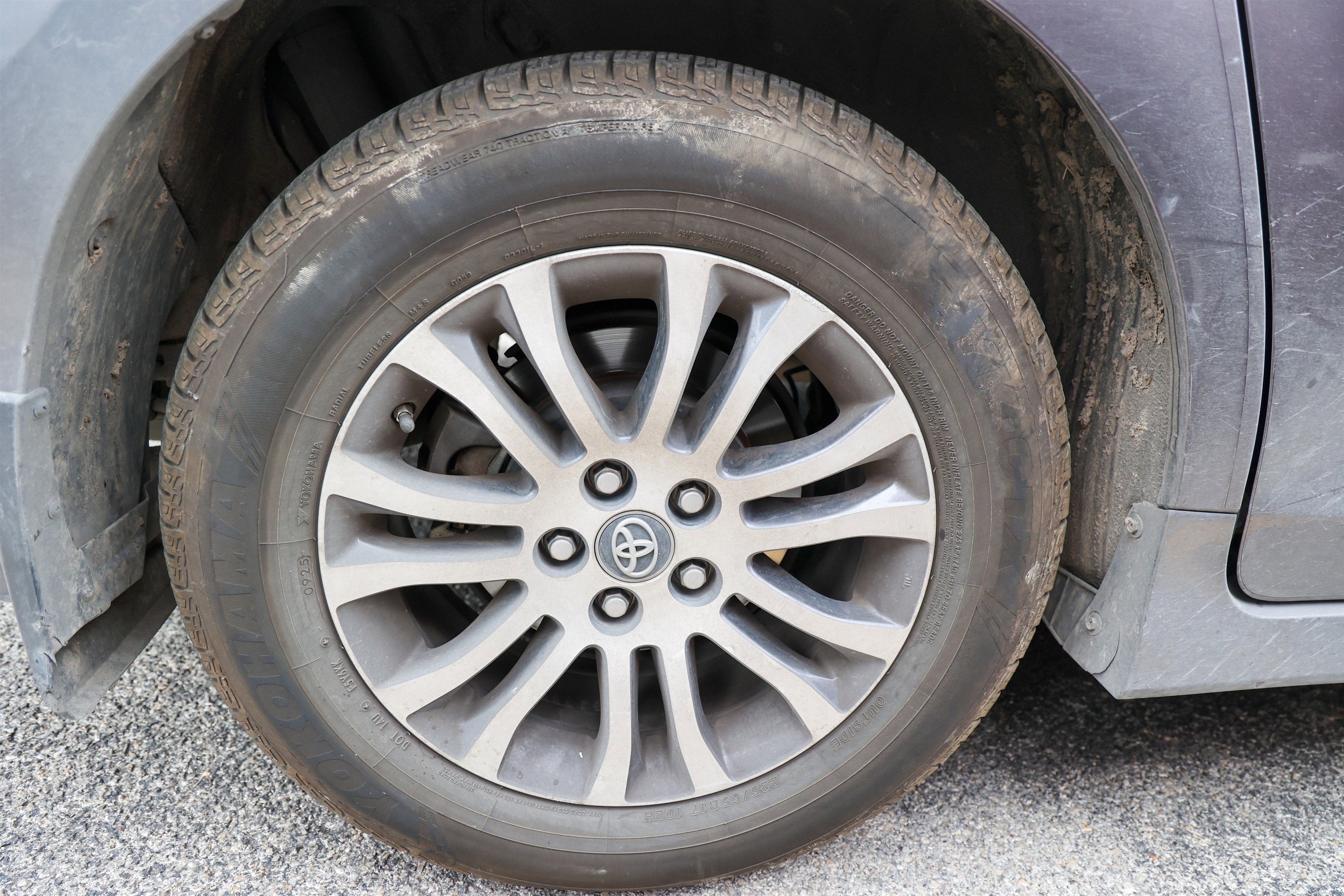 2019 Toyota SIENNA XLE 3.5L Limited