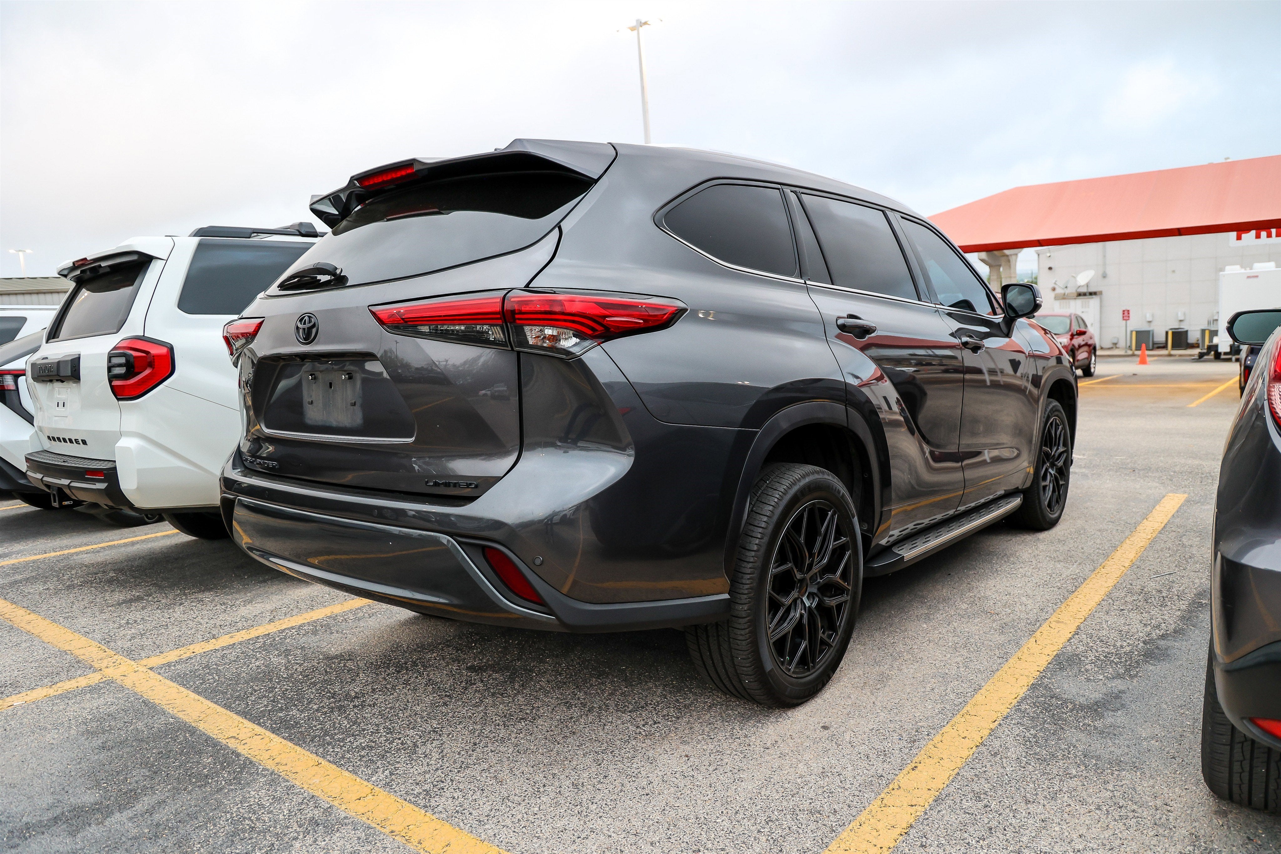 2021 Toyota Highlander Limited