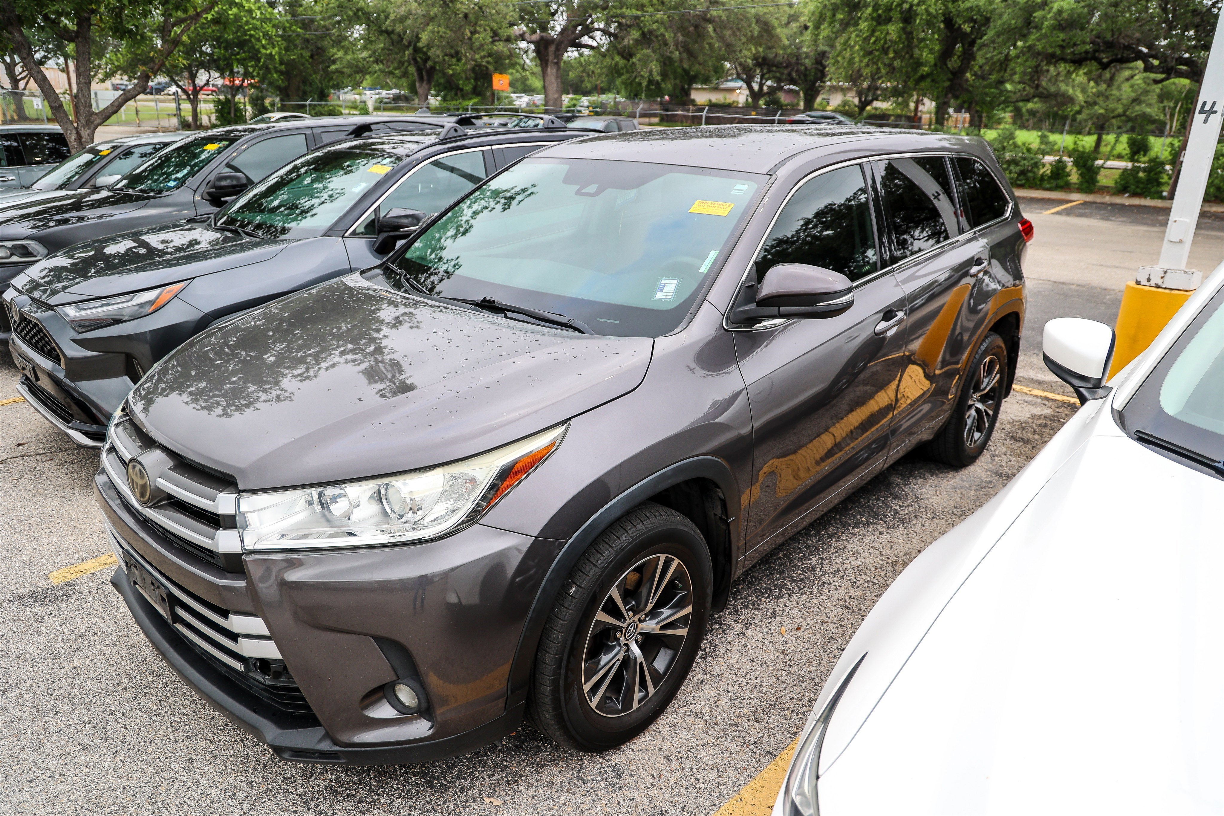 2018 Toyota Highlander LE