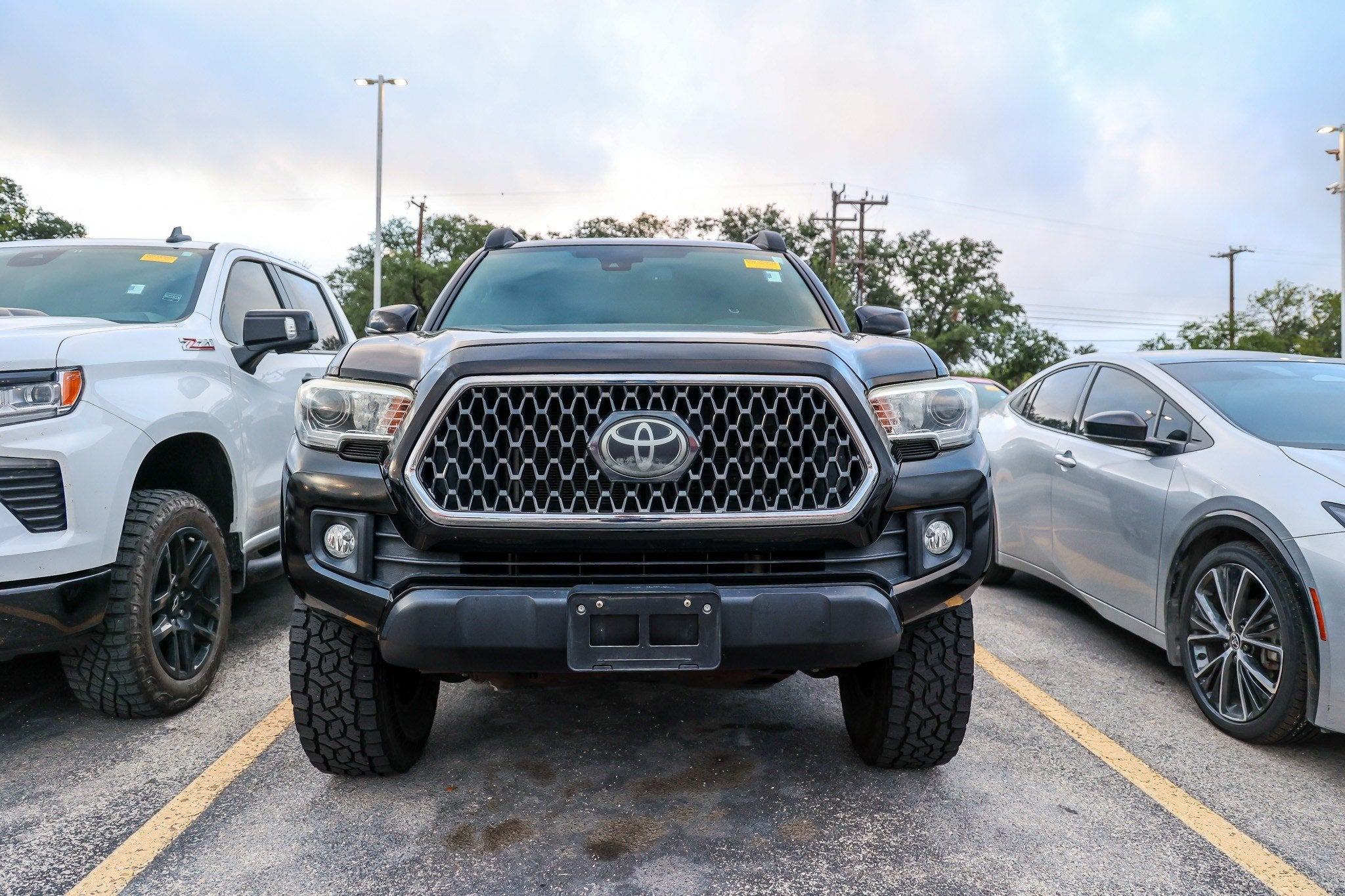 2018 Toyota TACOMA 4WD DCAB SR