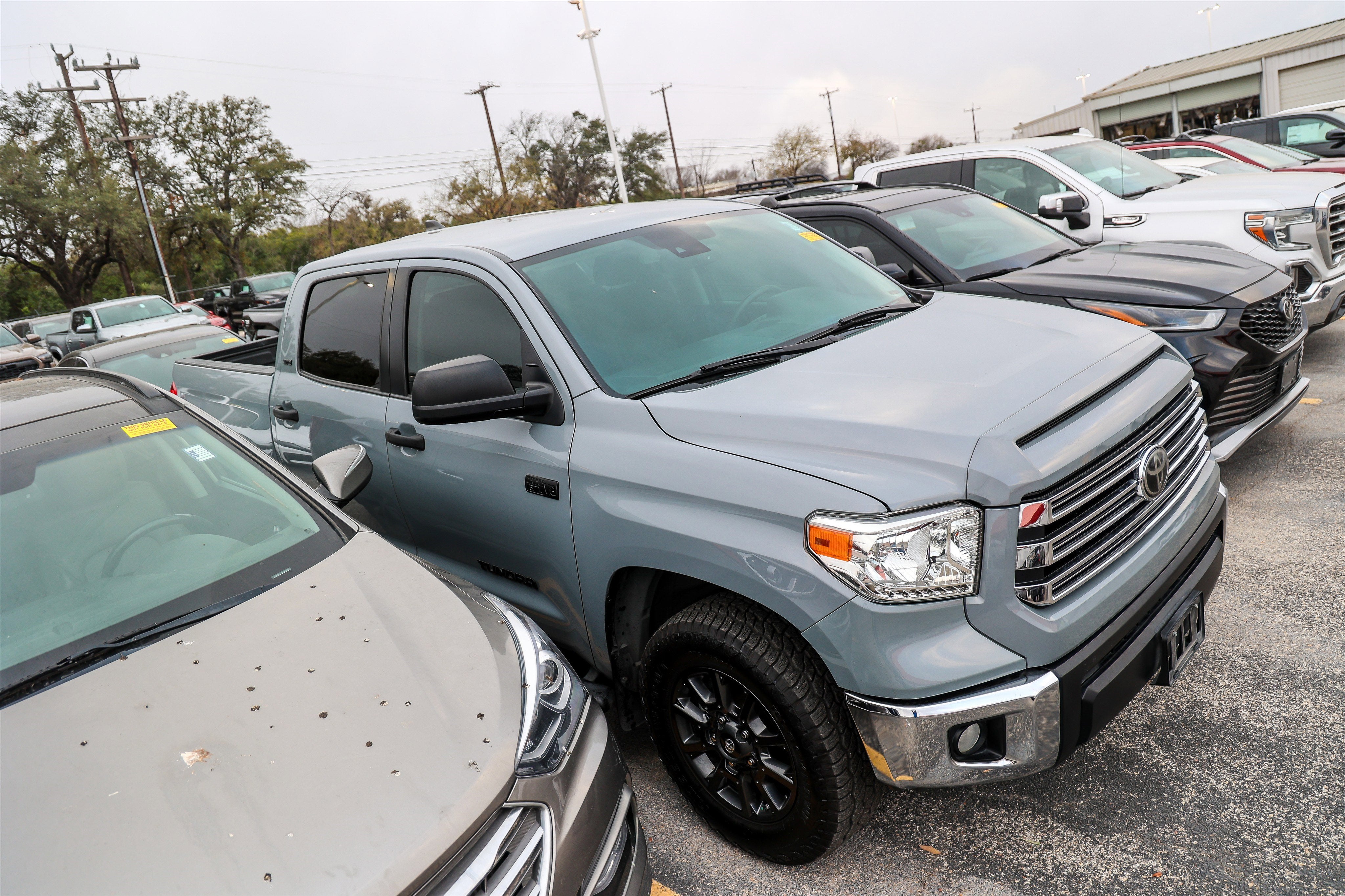 2021 Toyota TUNDRA 4X4 SR5