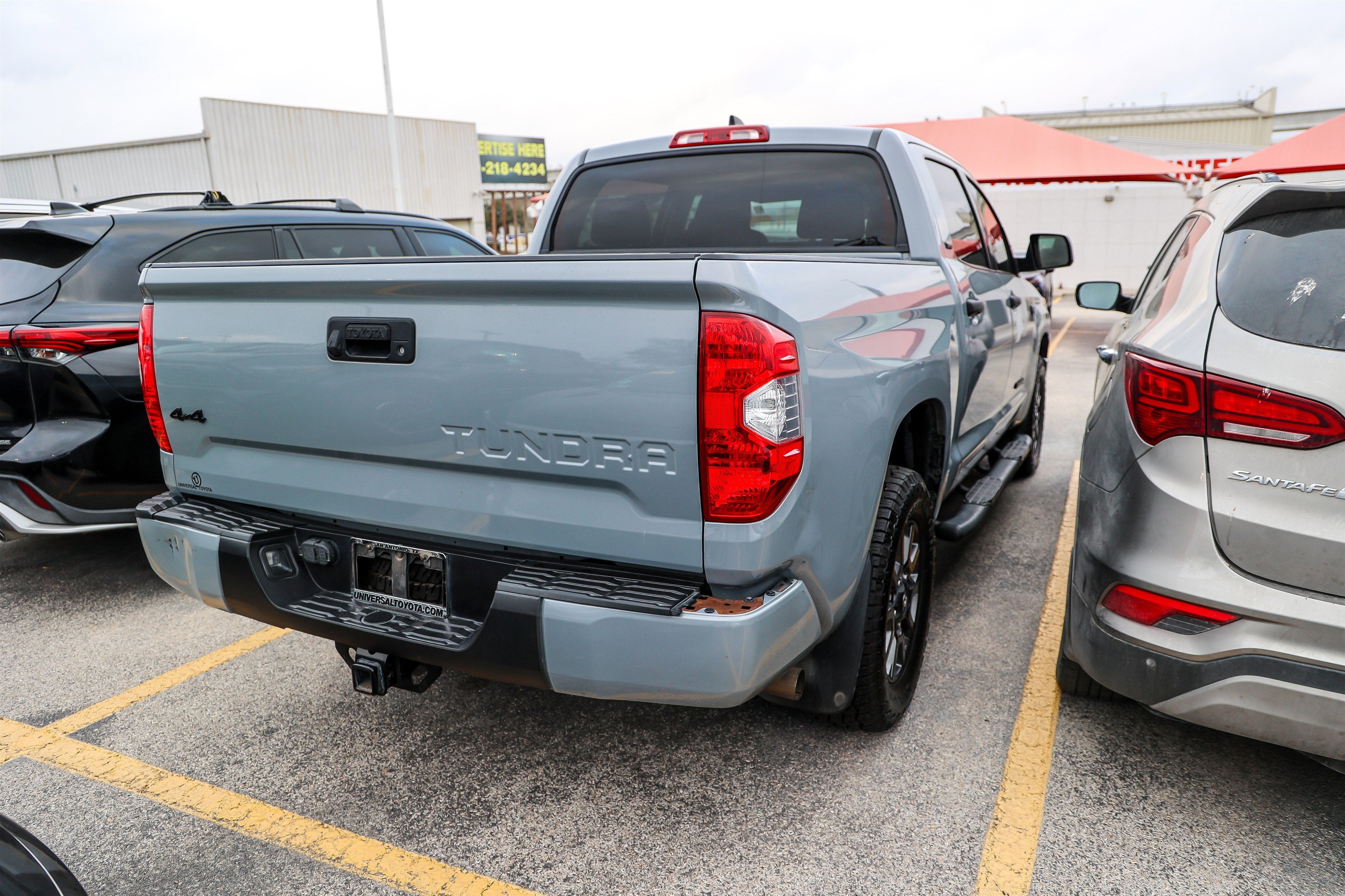 2021 Toyota TUNDRA 4X4 SR5