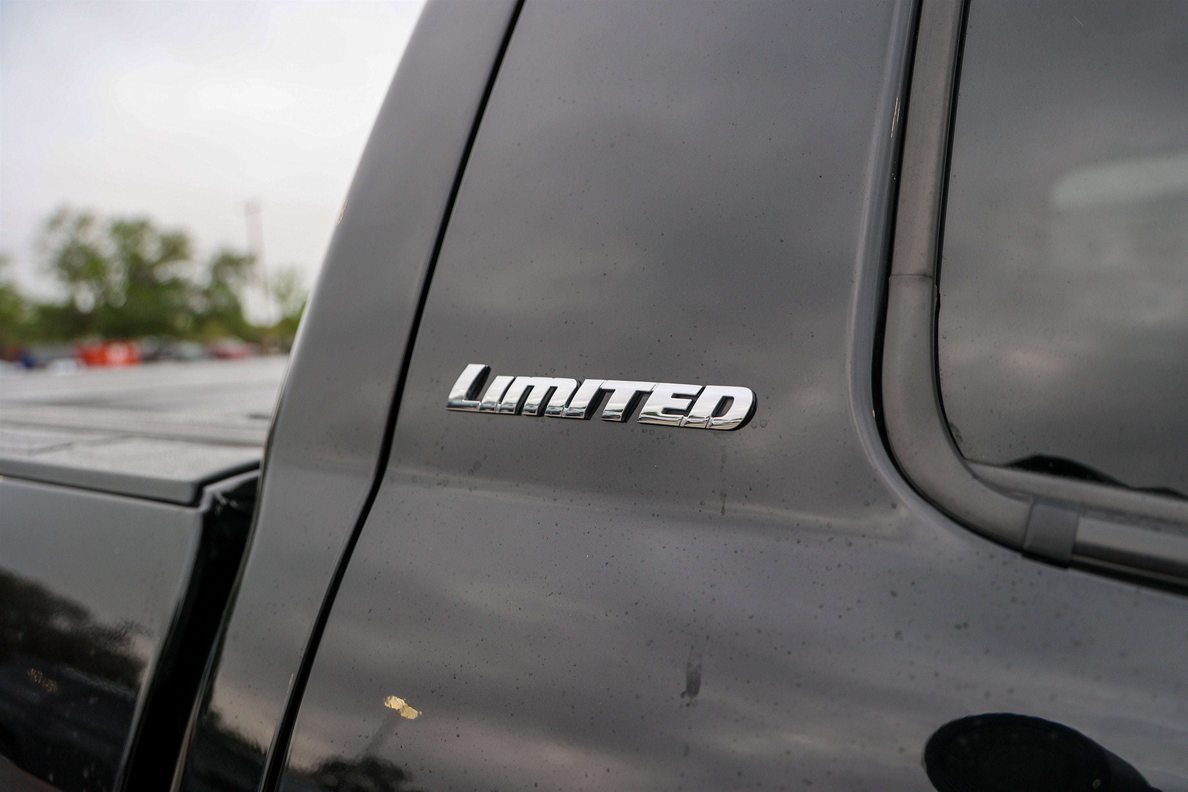 2017 Toyota TUNDRA 4X2 Limited