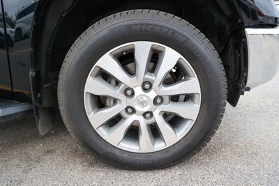 2017 Toyota TUNDRA 4X2 Limited