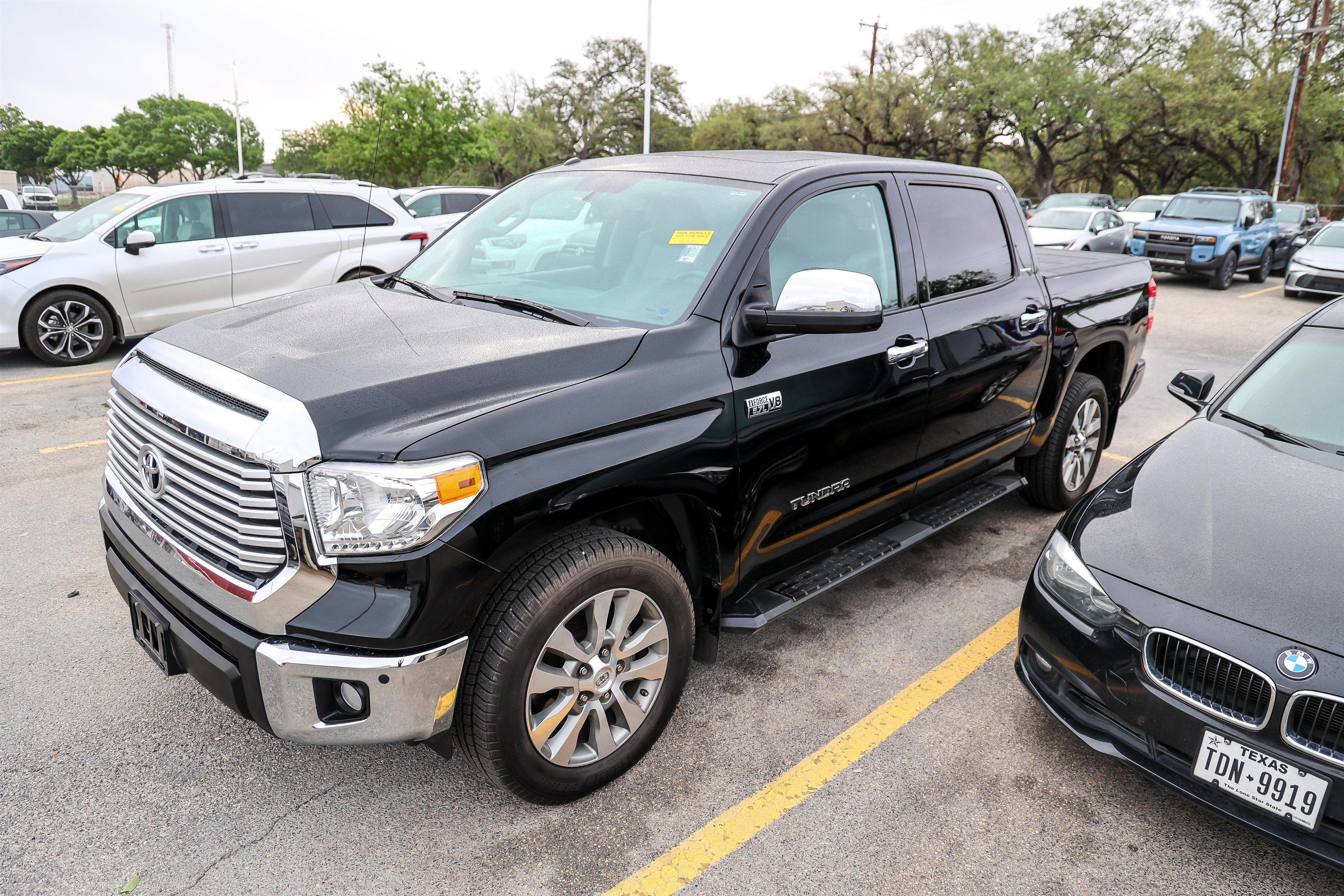 2017 Toyota TUNDRA 4X2 Limited