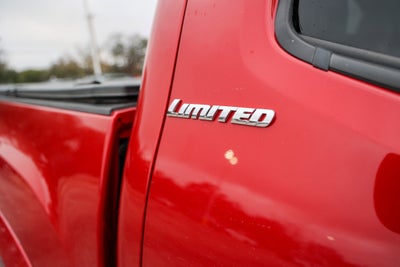 2017 Toyota TACOMA LIMITED Limited