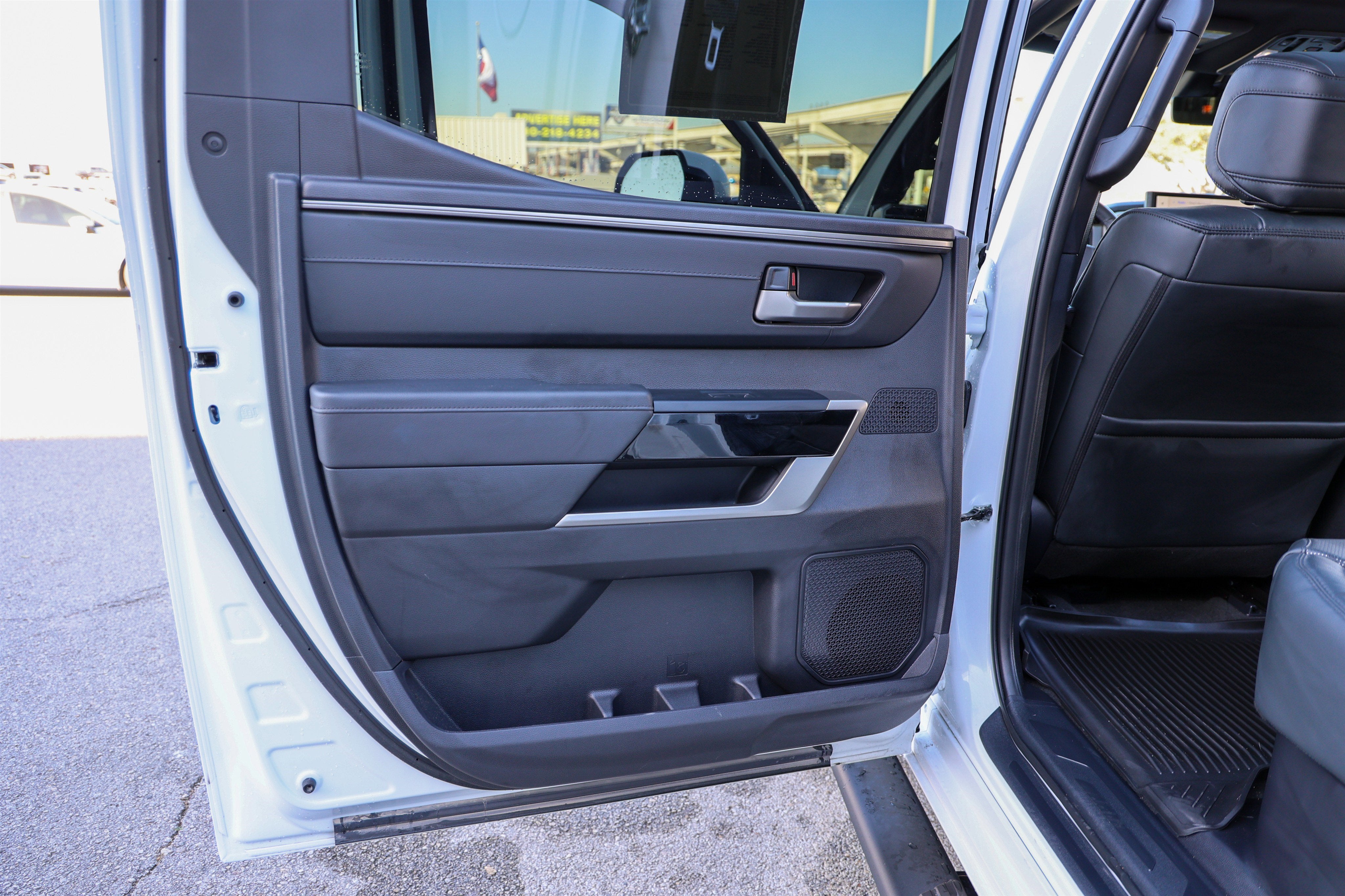 2025 Toyota TUNDRA 4X4 Limited