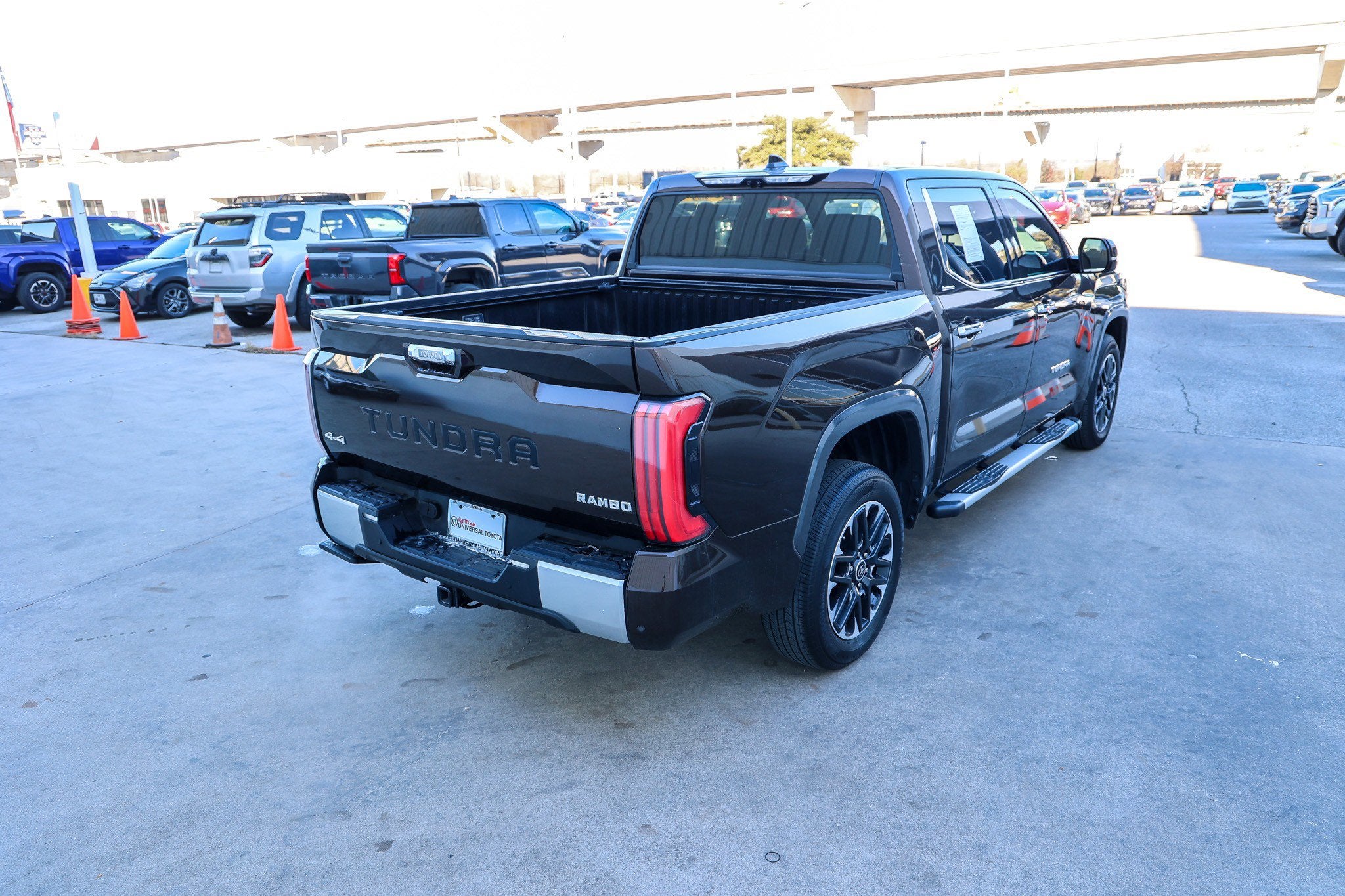 2023 Toyota TUNDRA 4X4 Limited
