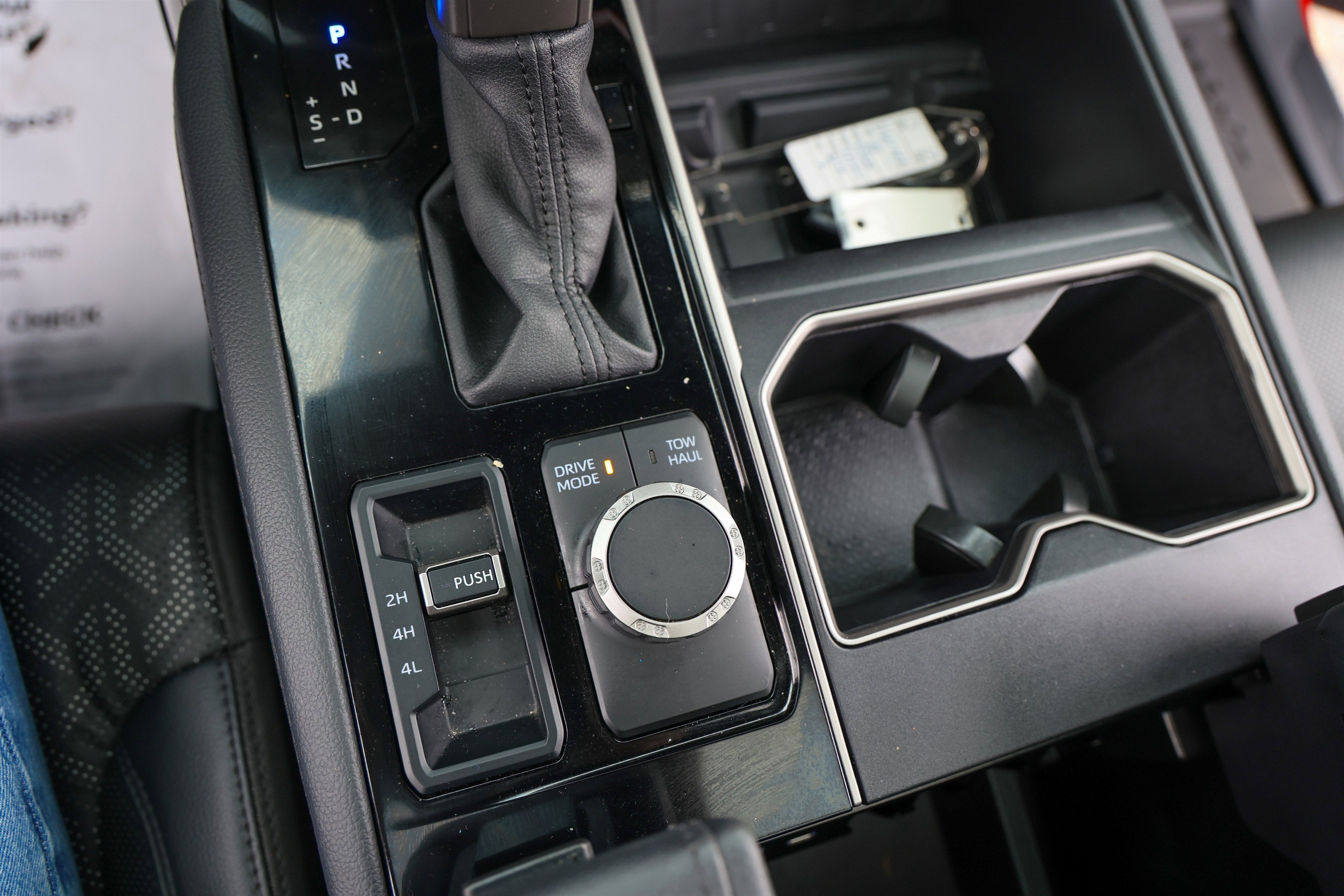 2025 Toyota TUNDRA 4X4 Limited