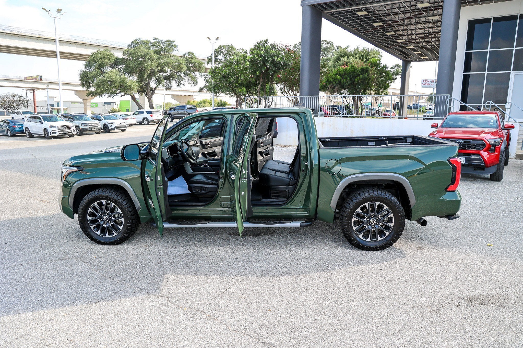 2023 Toyota Tundra i-FORCE MAX Limited Hybrid