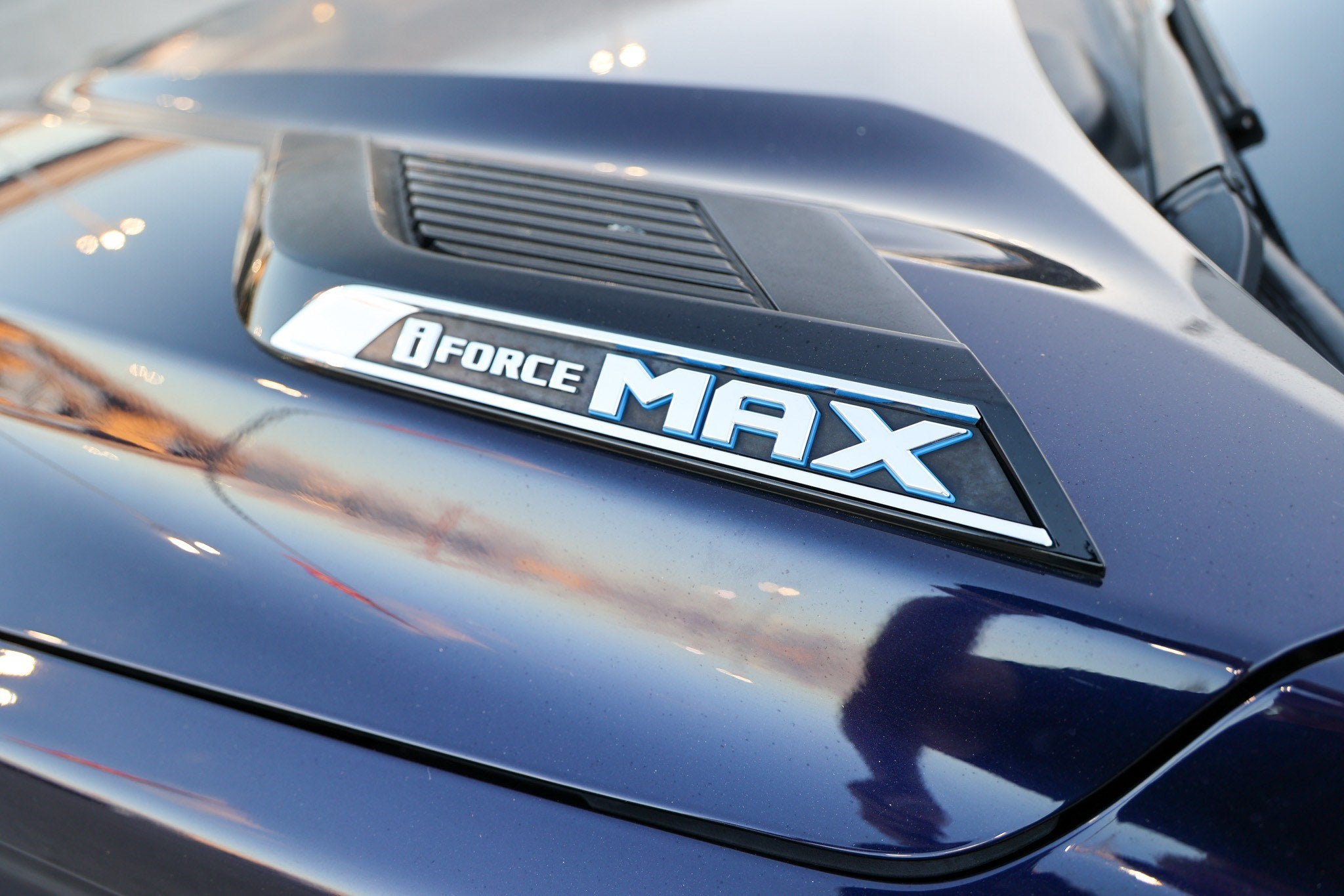 2023 Toyota Tundra i-FORCE MAX Limited Hybrid