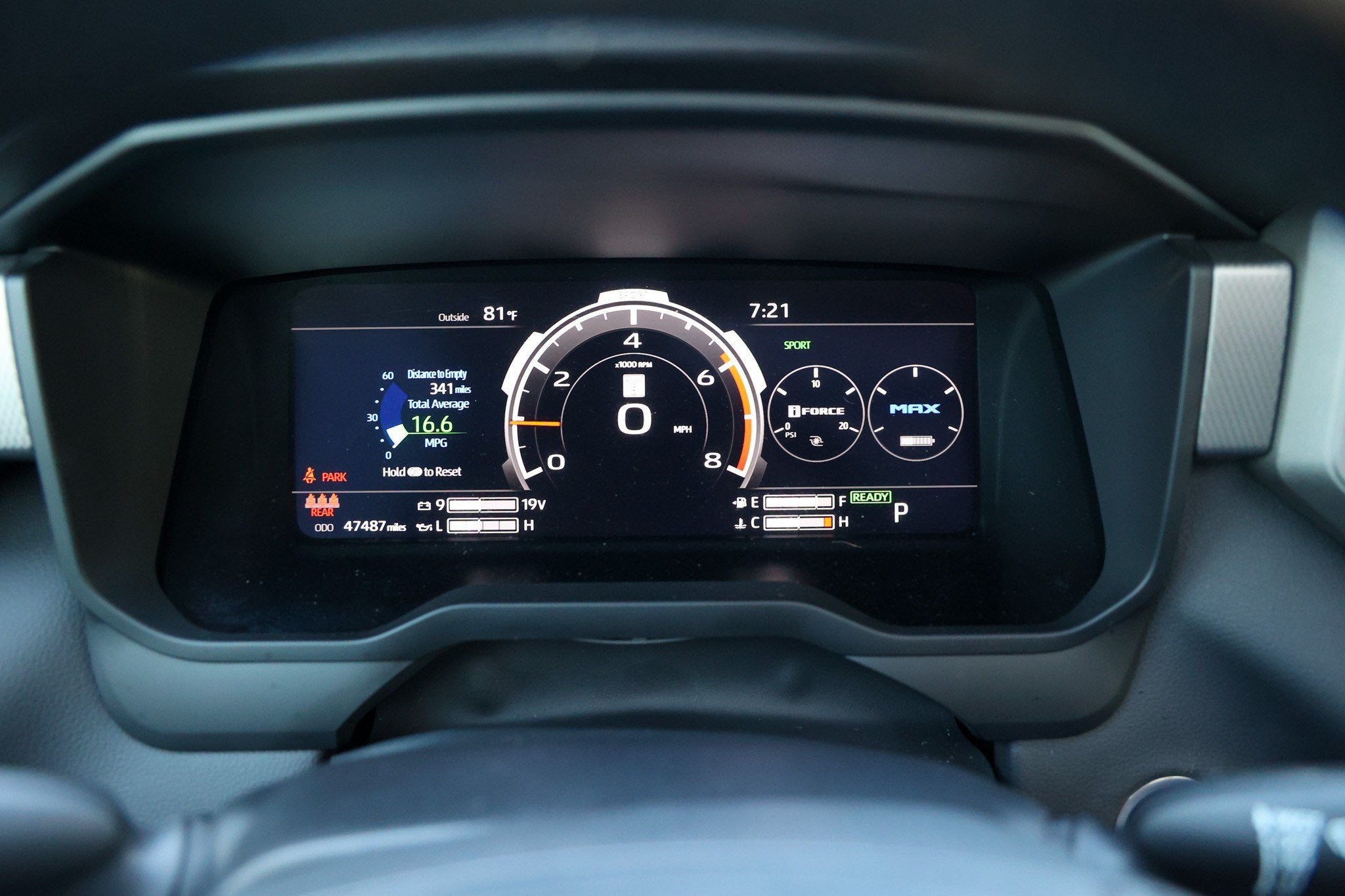 2023 Toyota Tundra i-FORCE MAX Limited Hybrid