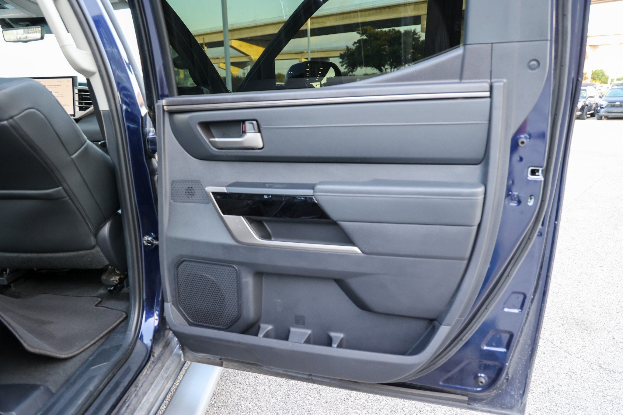 2023 Toyota Tundra i-FORCE MAX Limited Hybrid