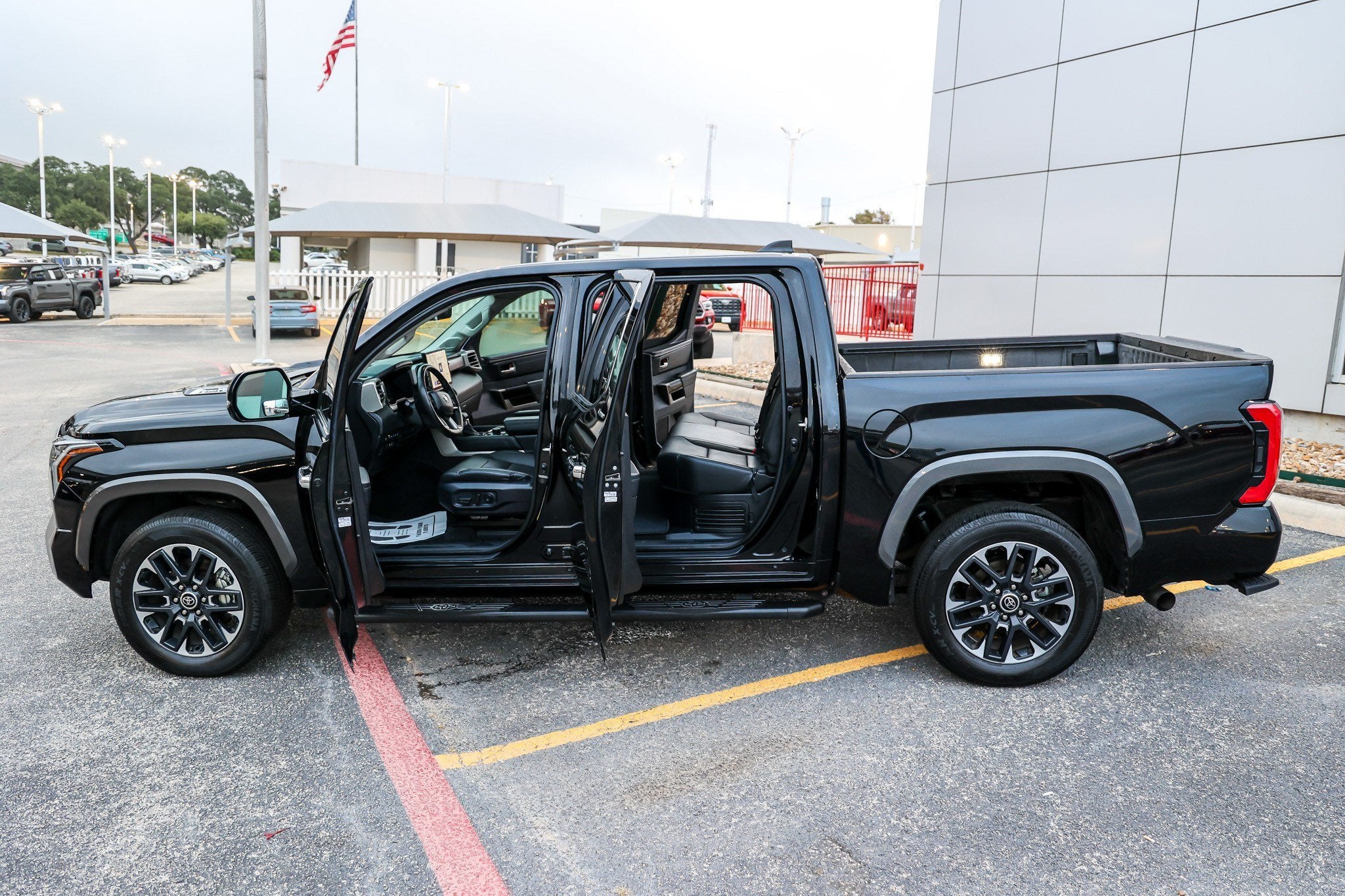 2024 Toyota Tundra i-FORCE MAX Limited Hybrid
