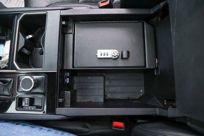 2024 Toyota Tundra i-FORCE MAX Limited Hybrid