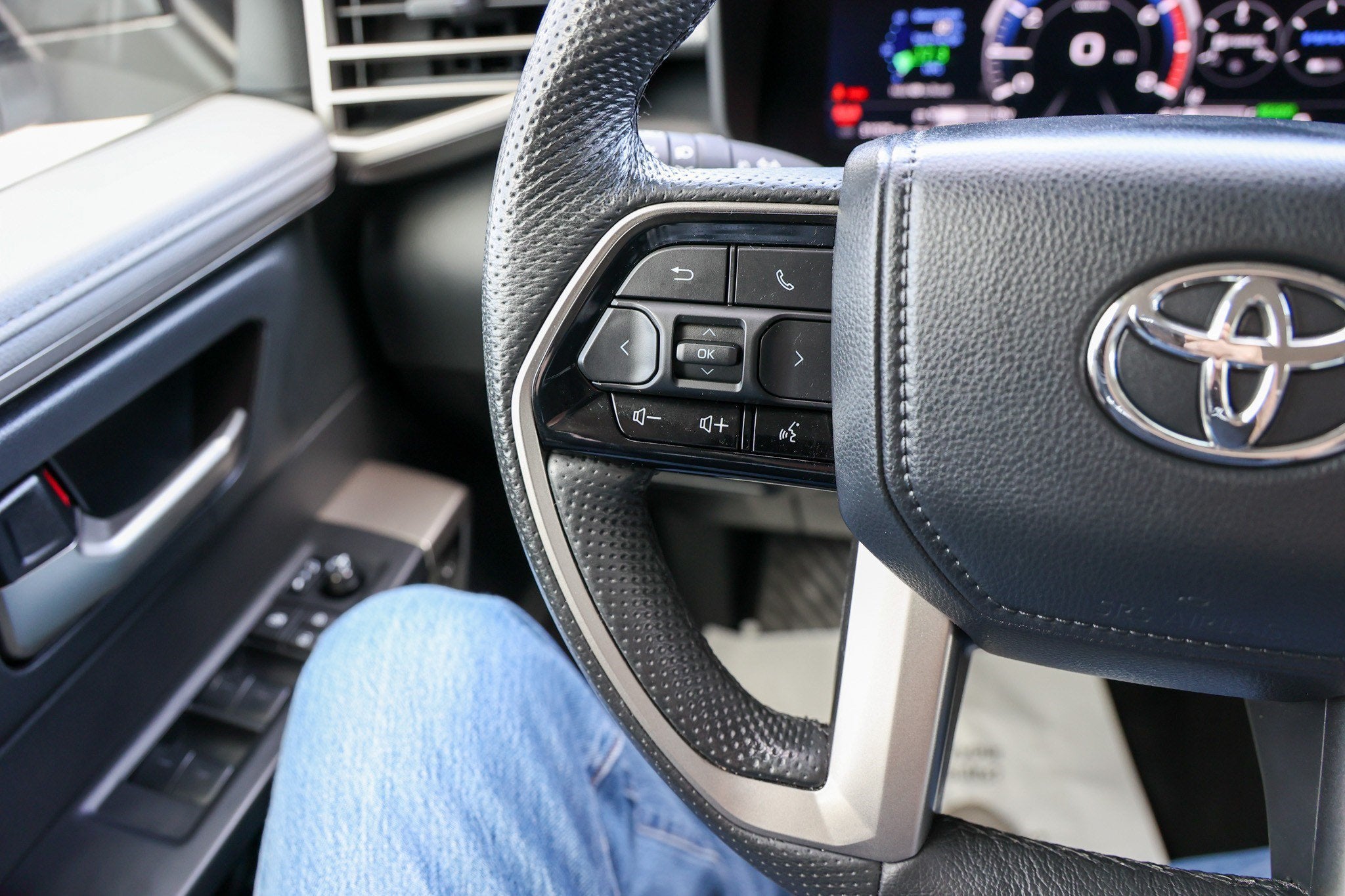 2024 Toyota Tundra i-FORCE MAX Limited Hybrid