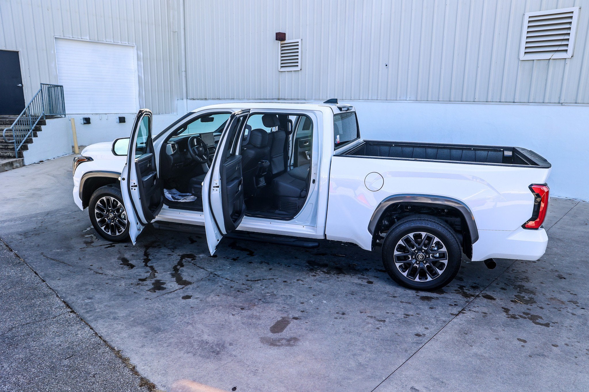 2025 Toyota TUNDRA HV 4X4 Limited Hybrid