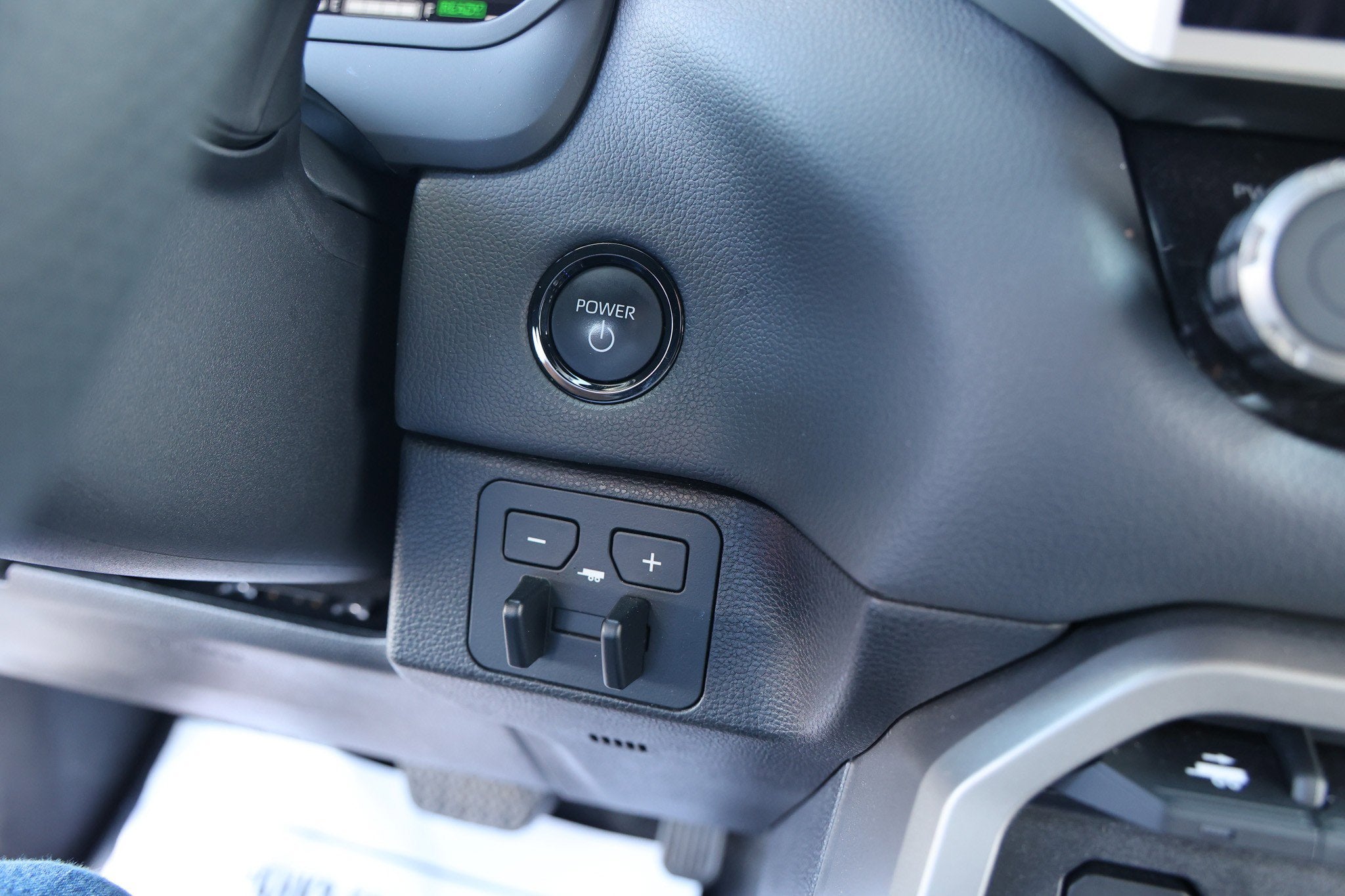 2025 Toyota TUNDRA HV 4X4 Limited Hybrid