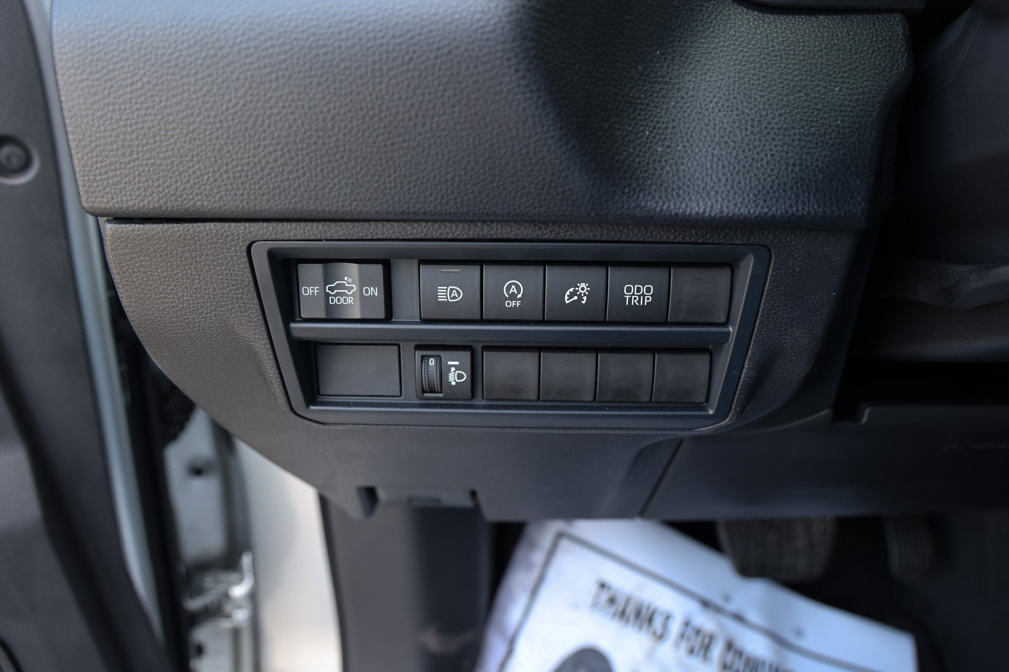 2026 Toyota TUNDRA 4X2 SR