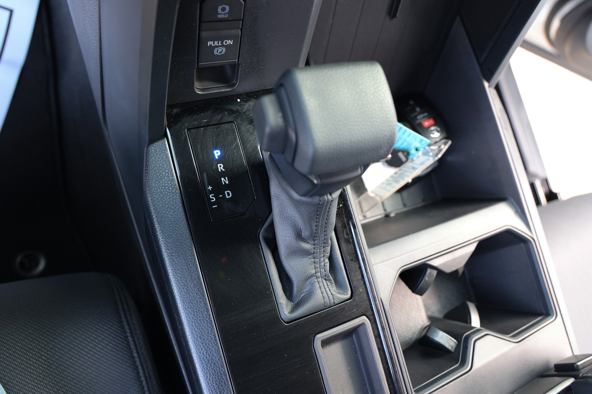 2026 Toyota TUNDRA 4X2 SR