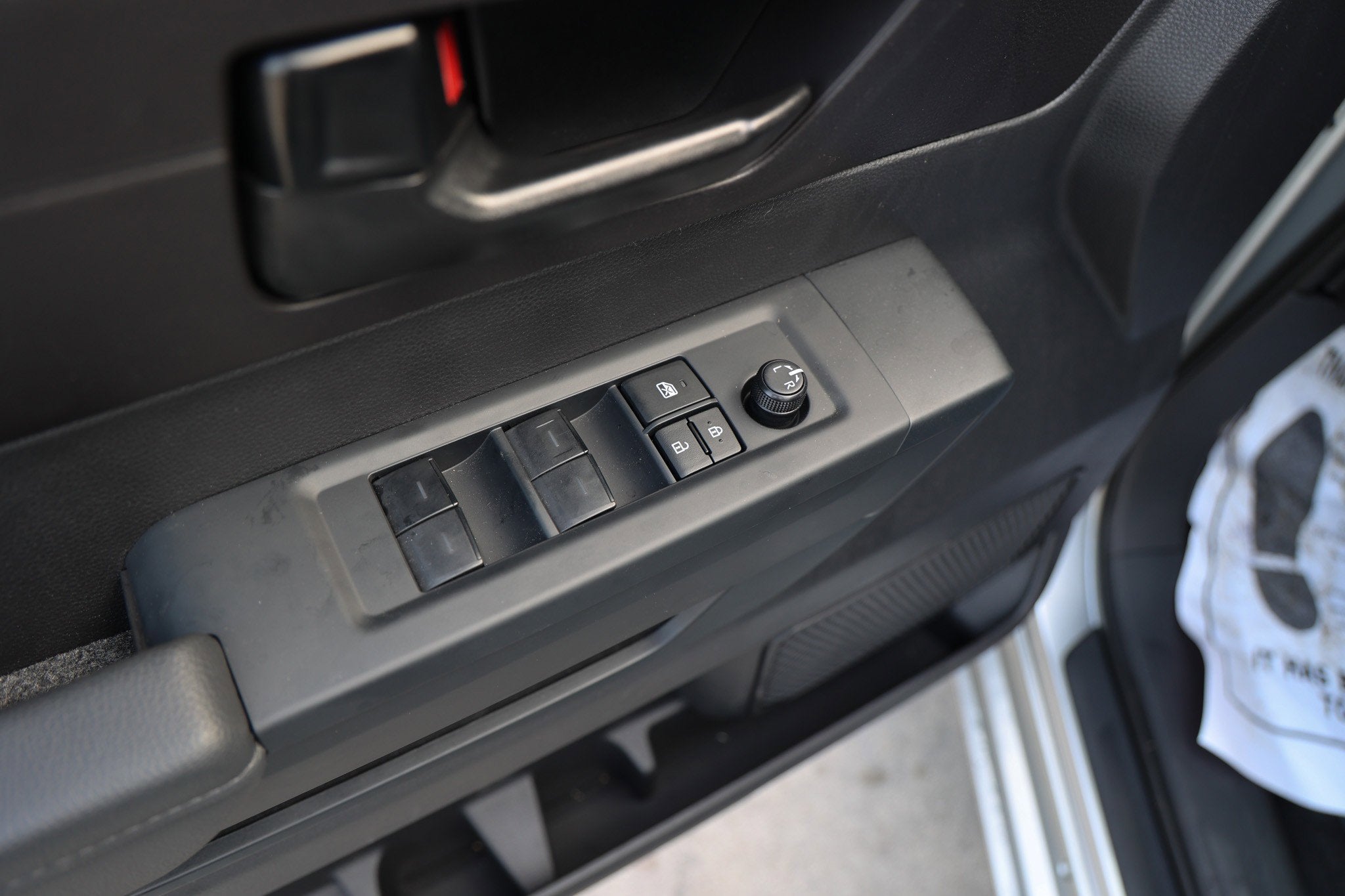 2026 Toyota TUNDRA 4X2 SR