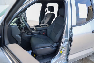 2026 Toyota TUNDRA 4X2 SR