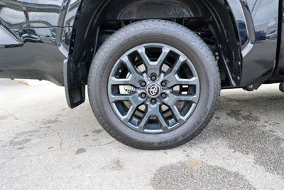 2026 Toyota TUNDRA 4X4 SR
