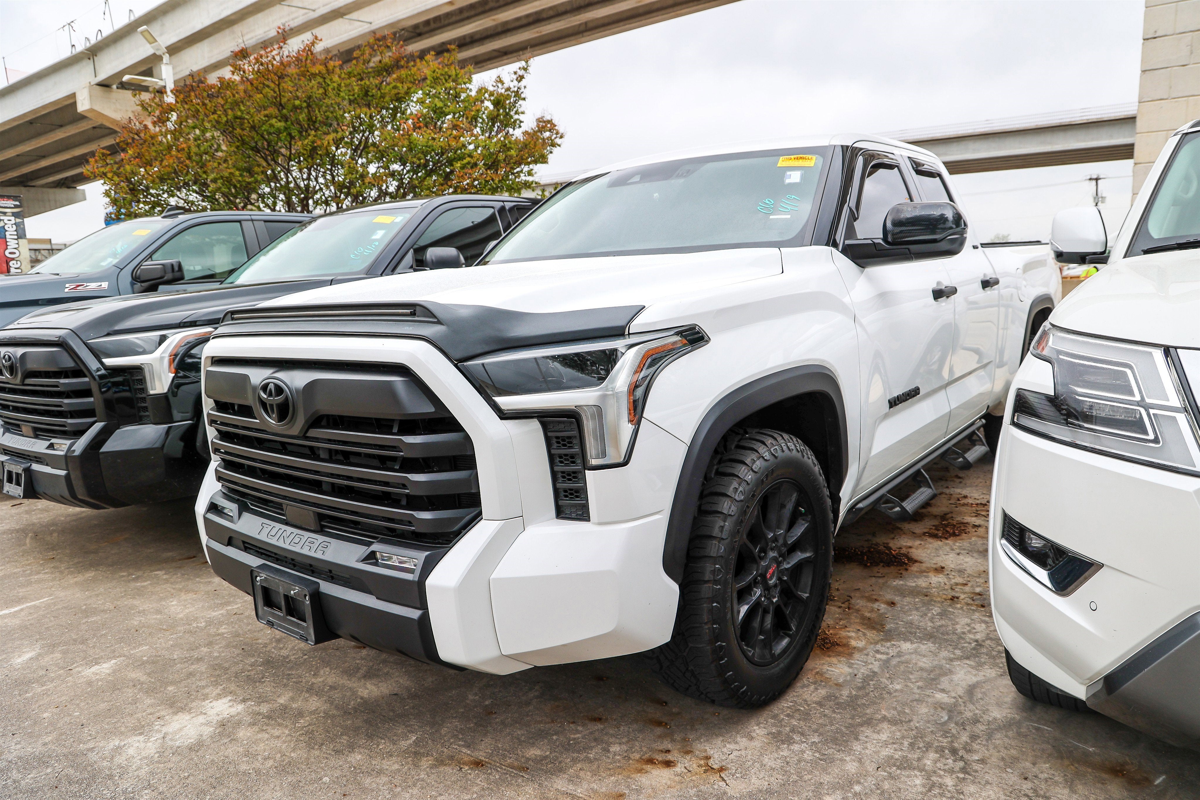 2022 Toyota Tundra 2WD SR5