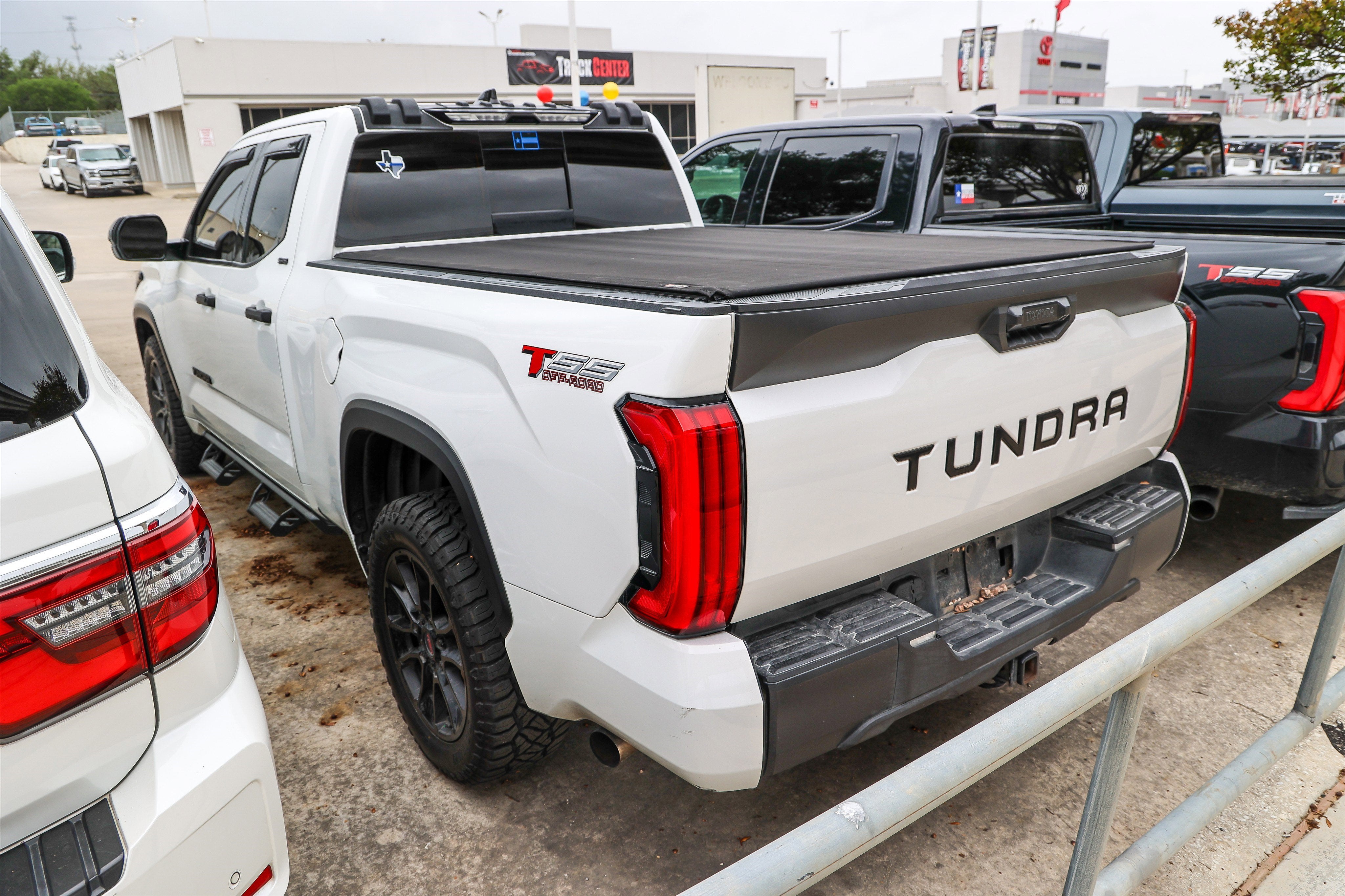 2022 Toyota Tundra 2WD SR5