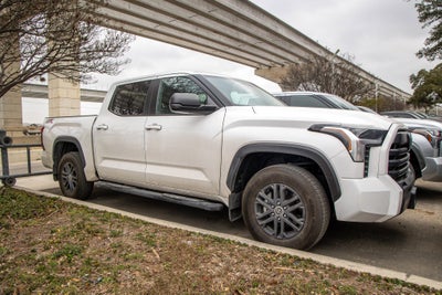 2024 Toyota TUNDRA 4X2 SR5