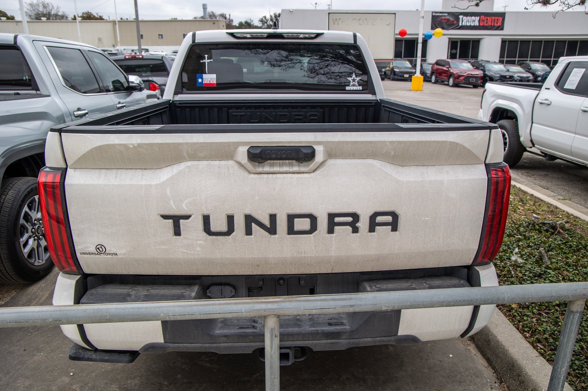 2024 Toyota TUNDRA 4X2 SR5