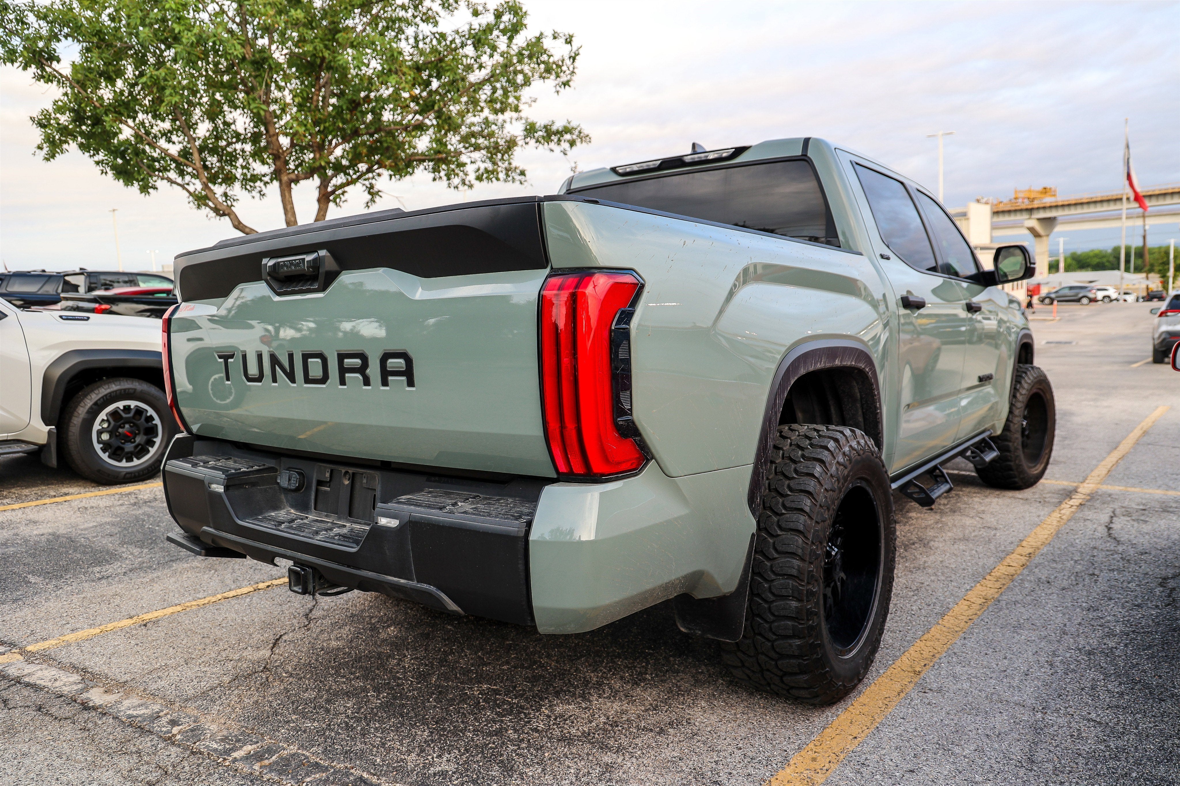 2024 Toyota Tundra 2WD SR5
