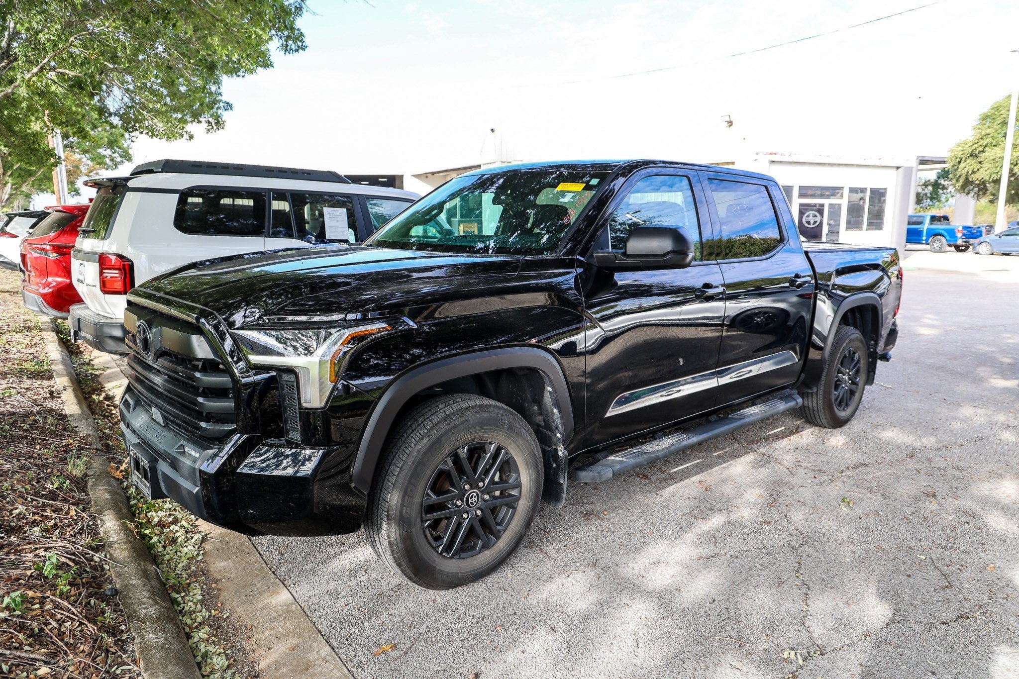 2025 Toyota Tundra SR5
