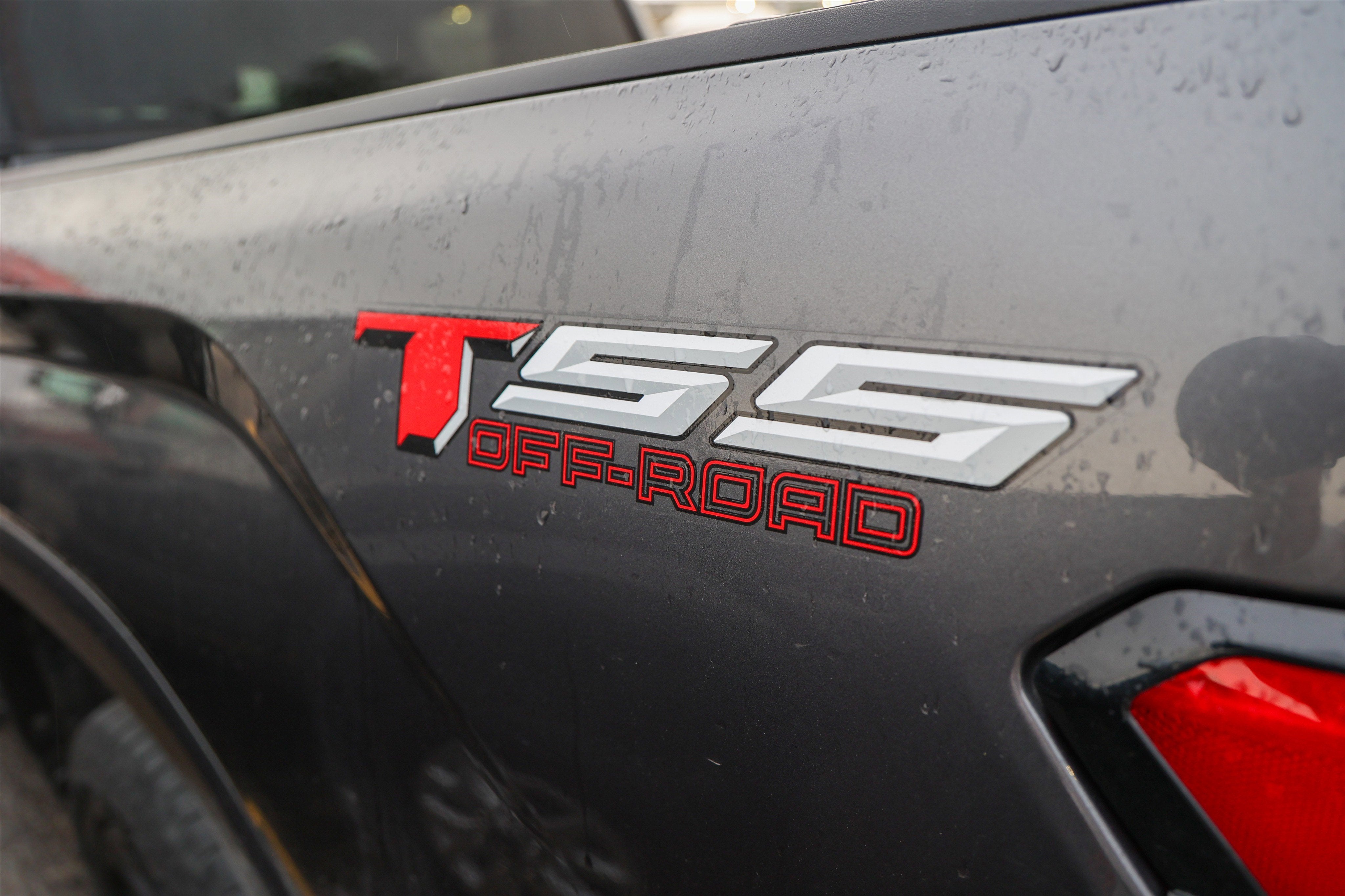 2023 Toyota TUNDRA 4X2 SR5