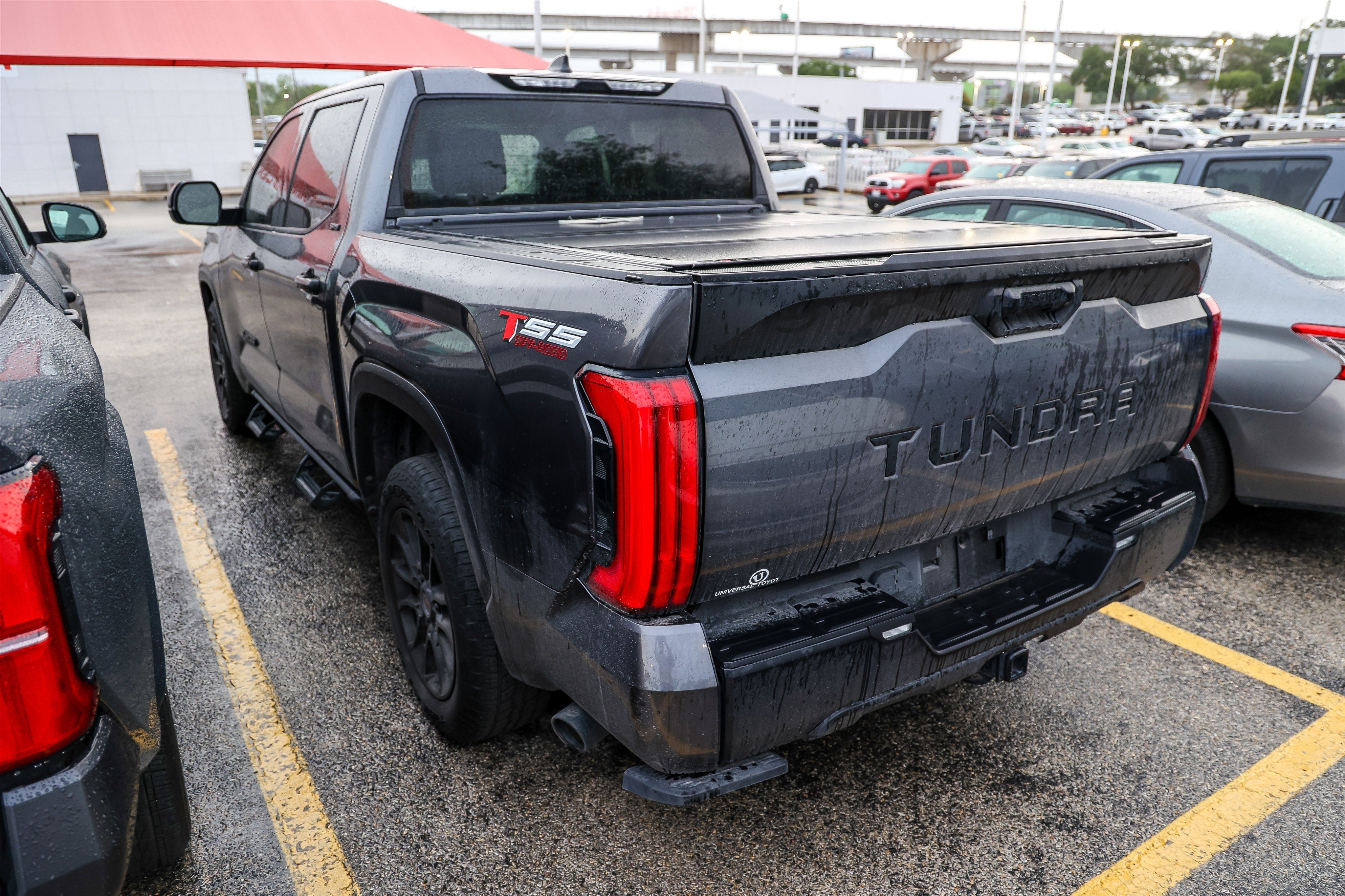 2023 Toyota TUNDRA 4X2 SR5