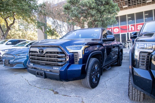 2024 Toyota TUNDRA 4X2 SR5