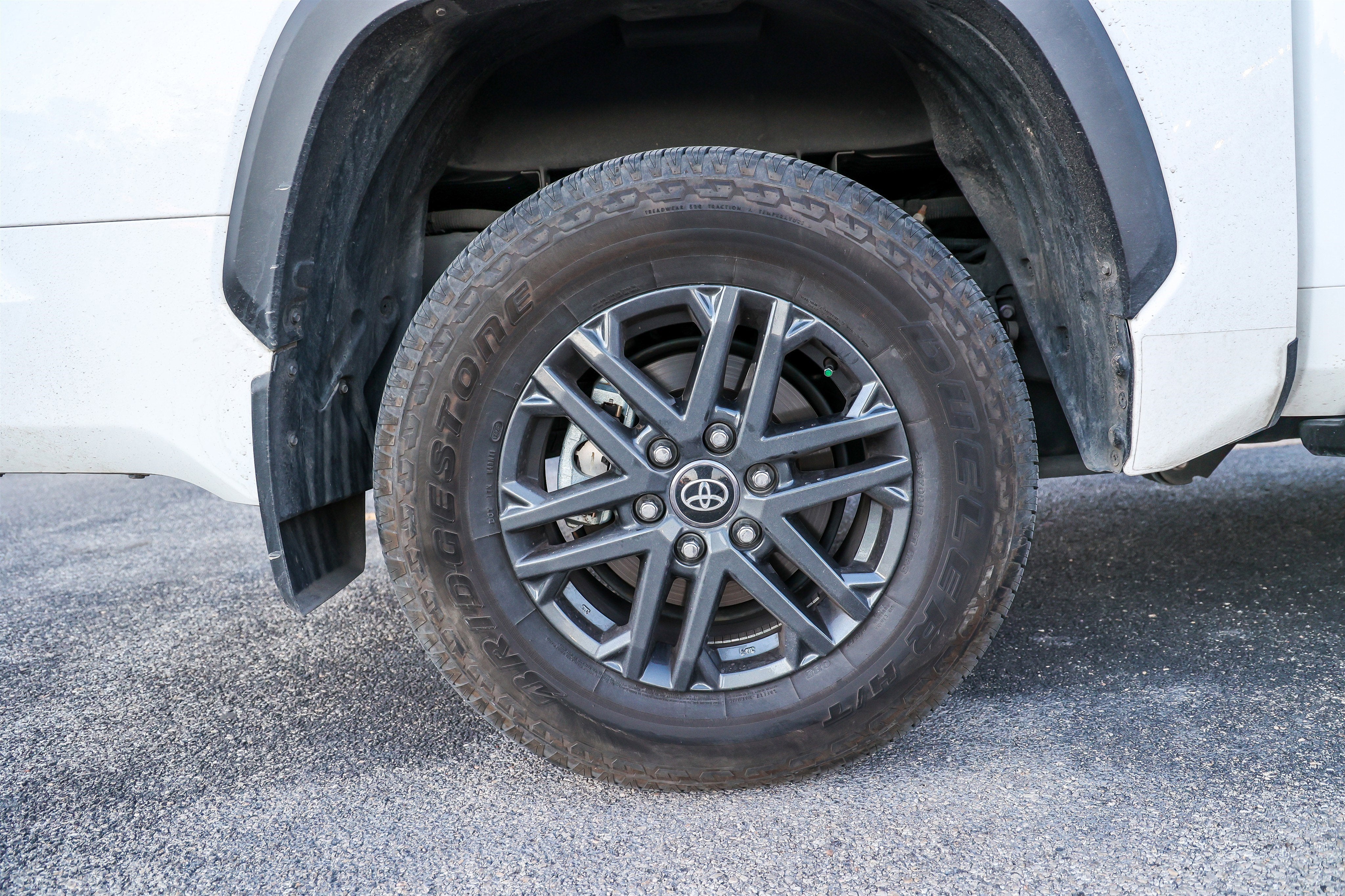 2025 Toyota Tundra 2WD SR5