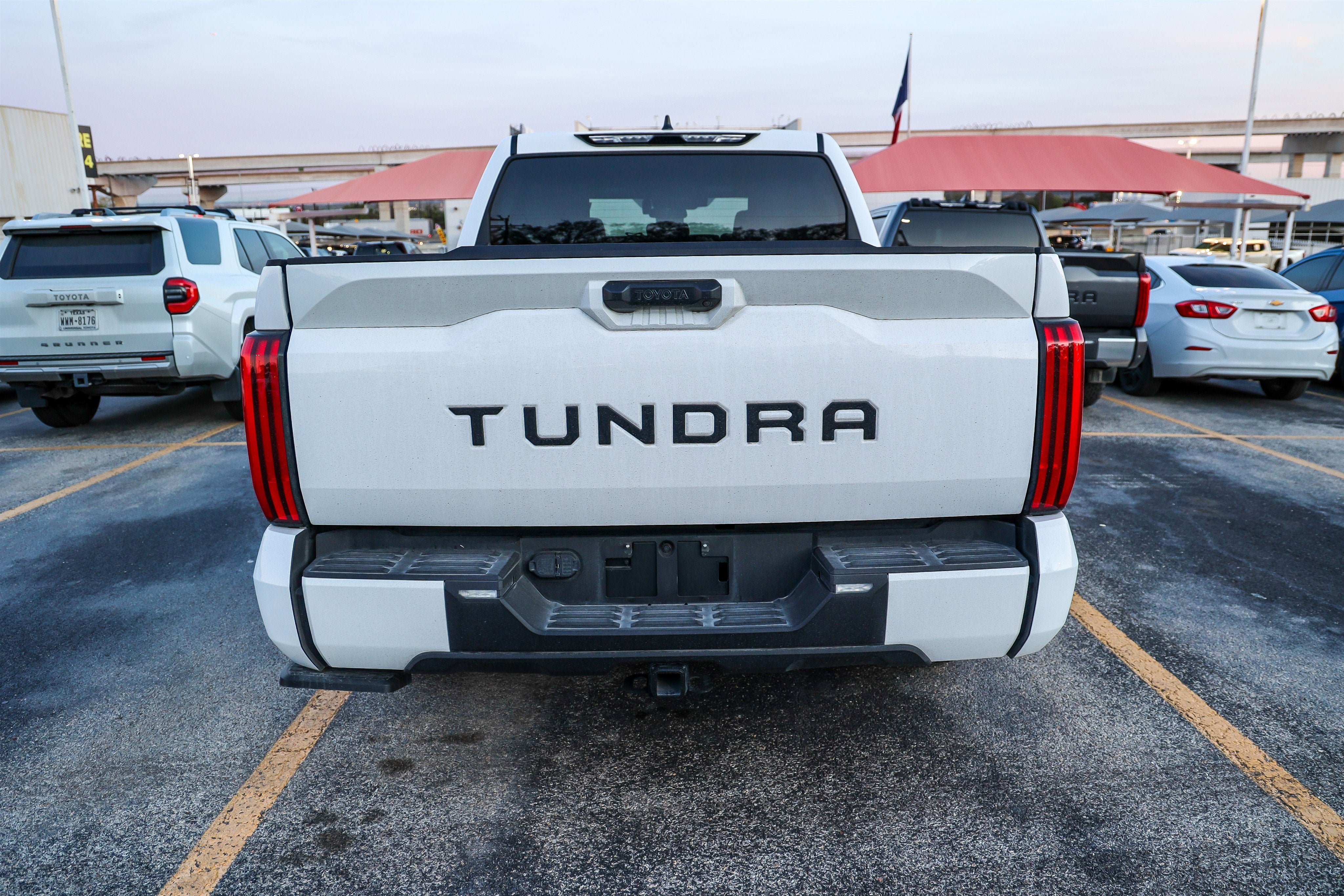 2025 Toyota Tundra 2WD SR5