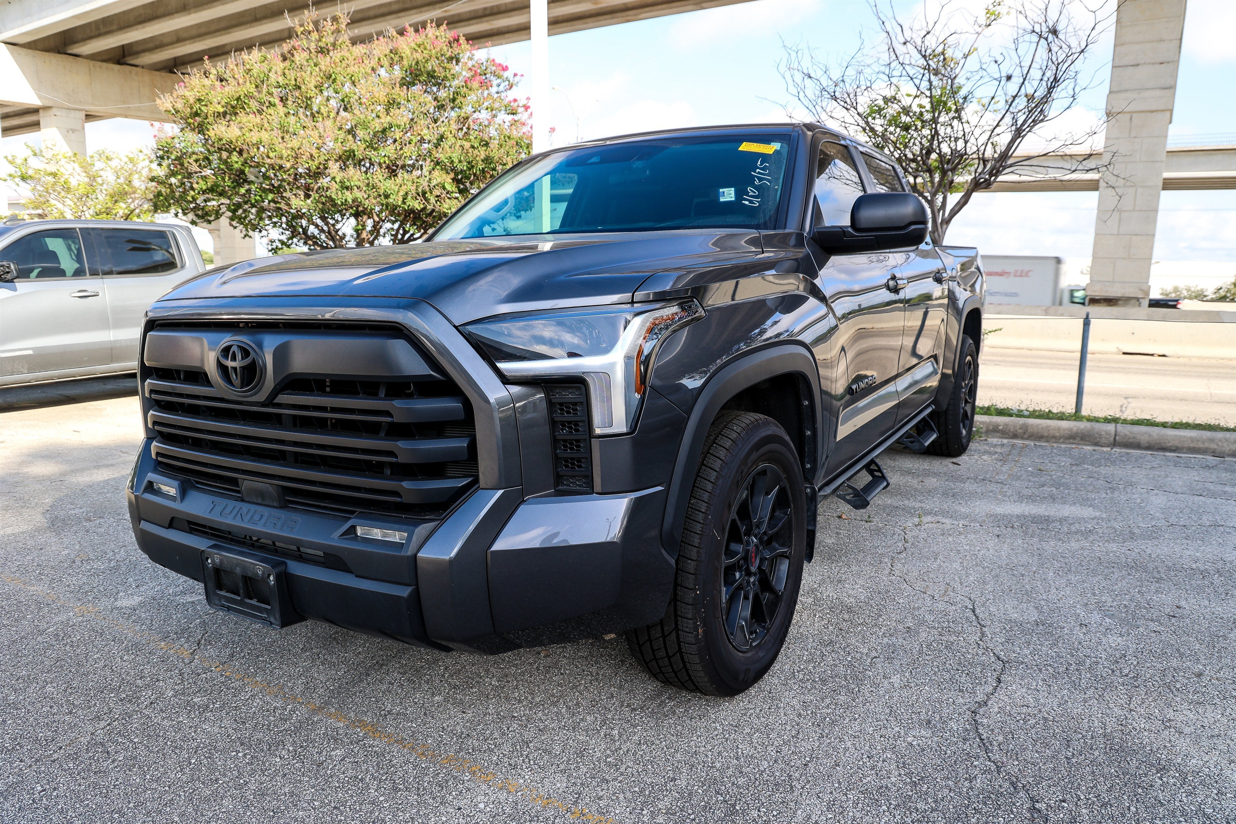 2024 Toyota Tundra 2WD SR5