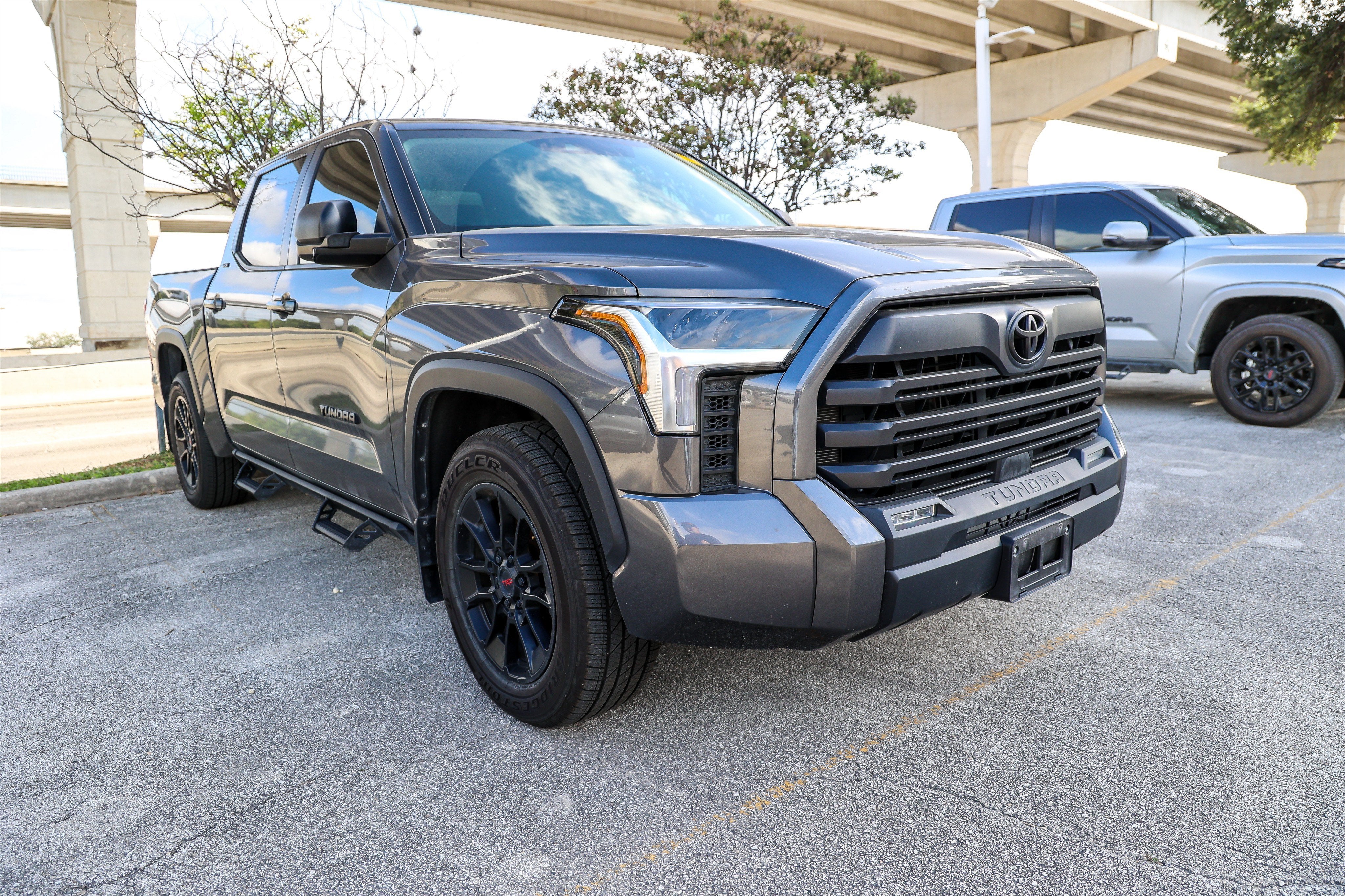 2024 Toyota Tundra 2WD SR5