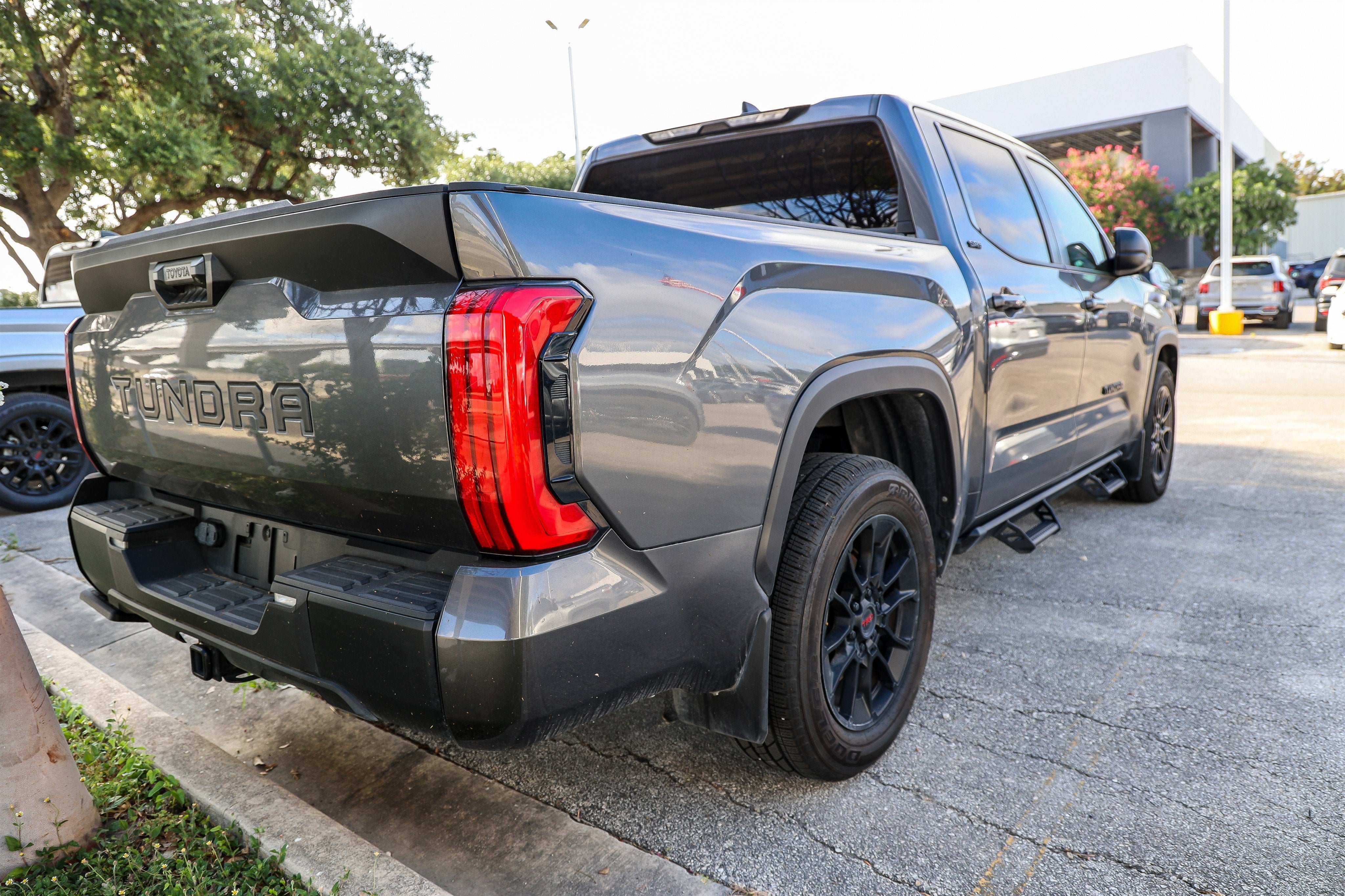 2024 Toyota Tundra 2WD SR5