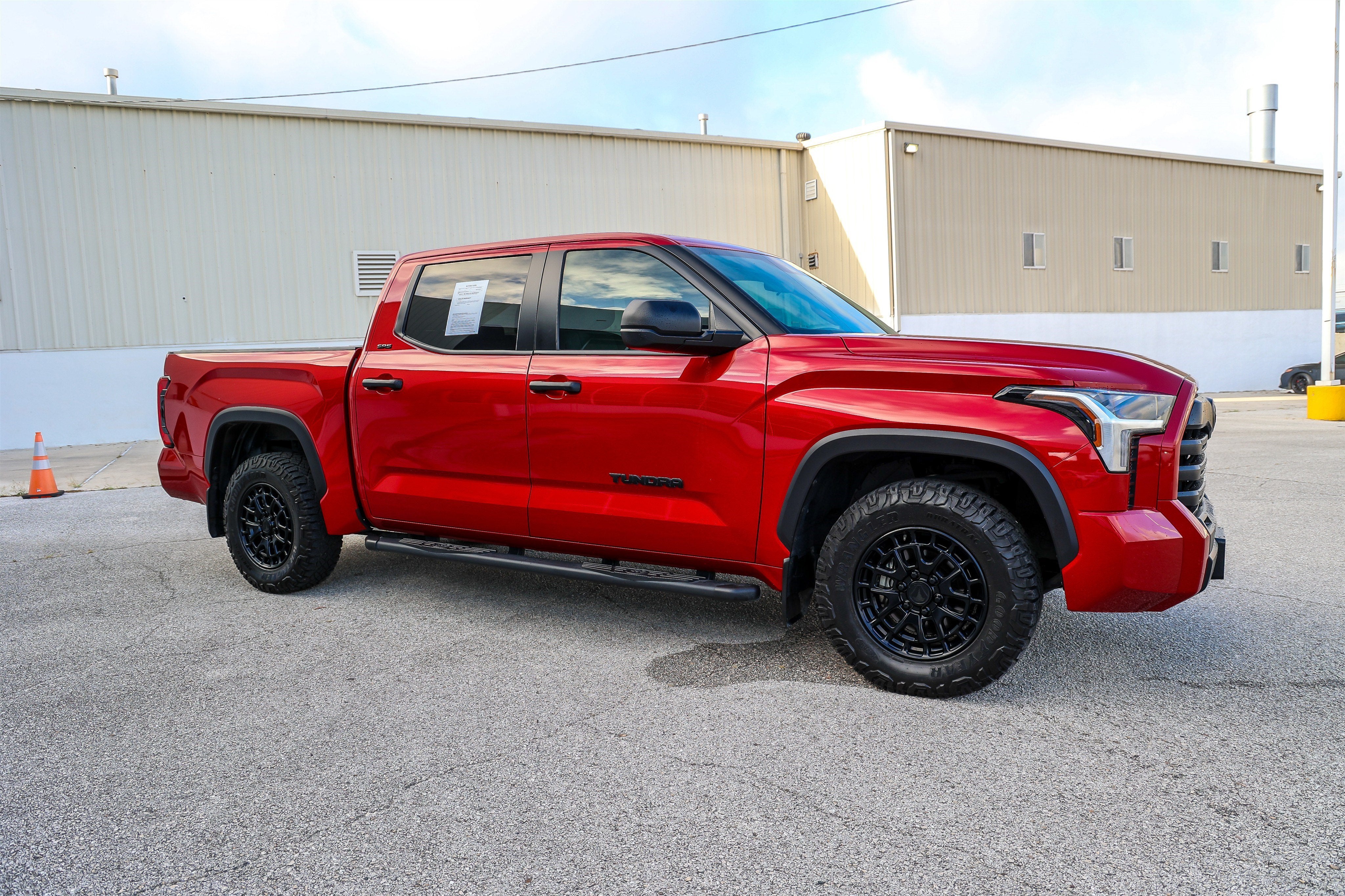 2025 Toyota Tundra SR5