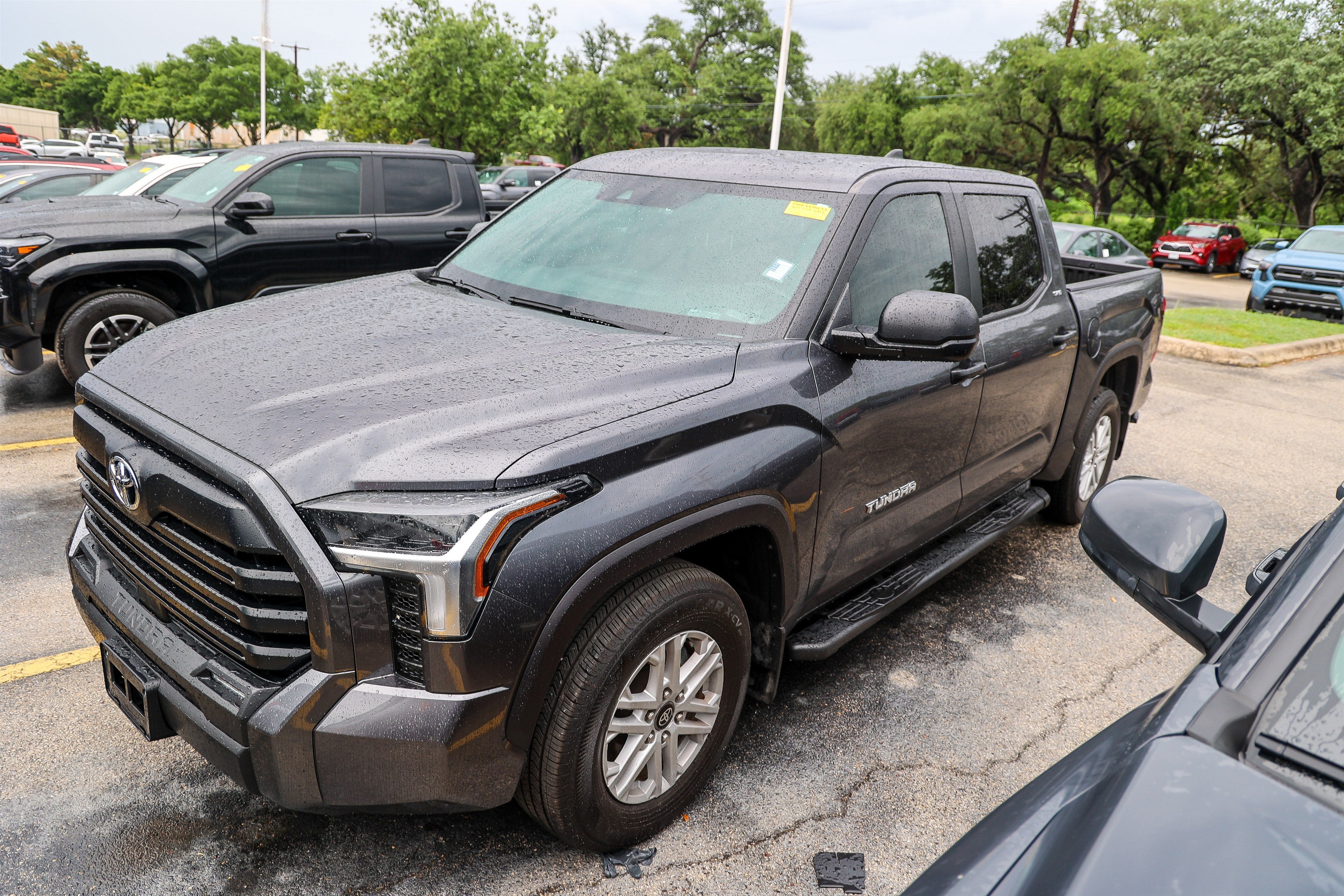 2025 Toyota Tundra SR5