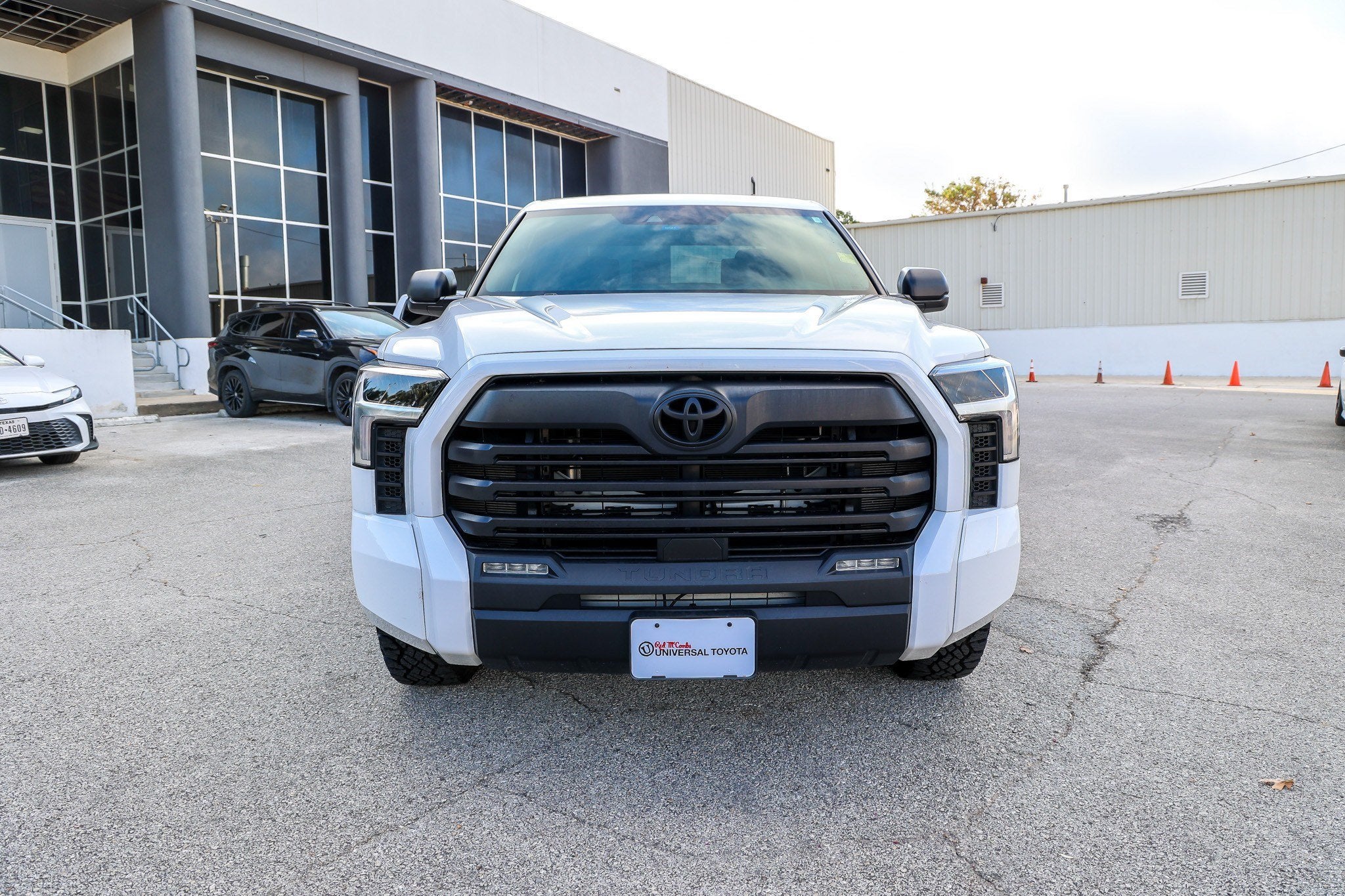 2025 Toyota Tundra 2WD SR5
