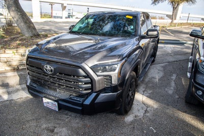 2024 Toyota TUNDRA 4X2 SR5