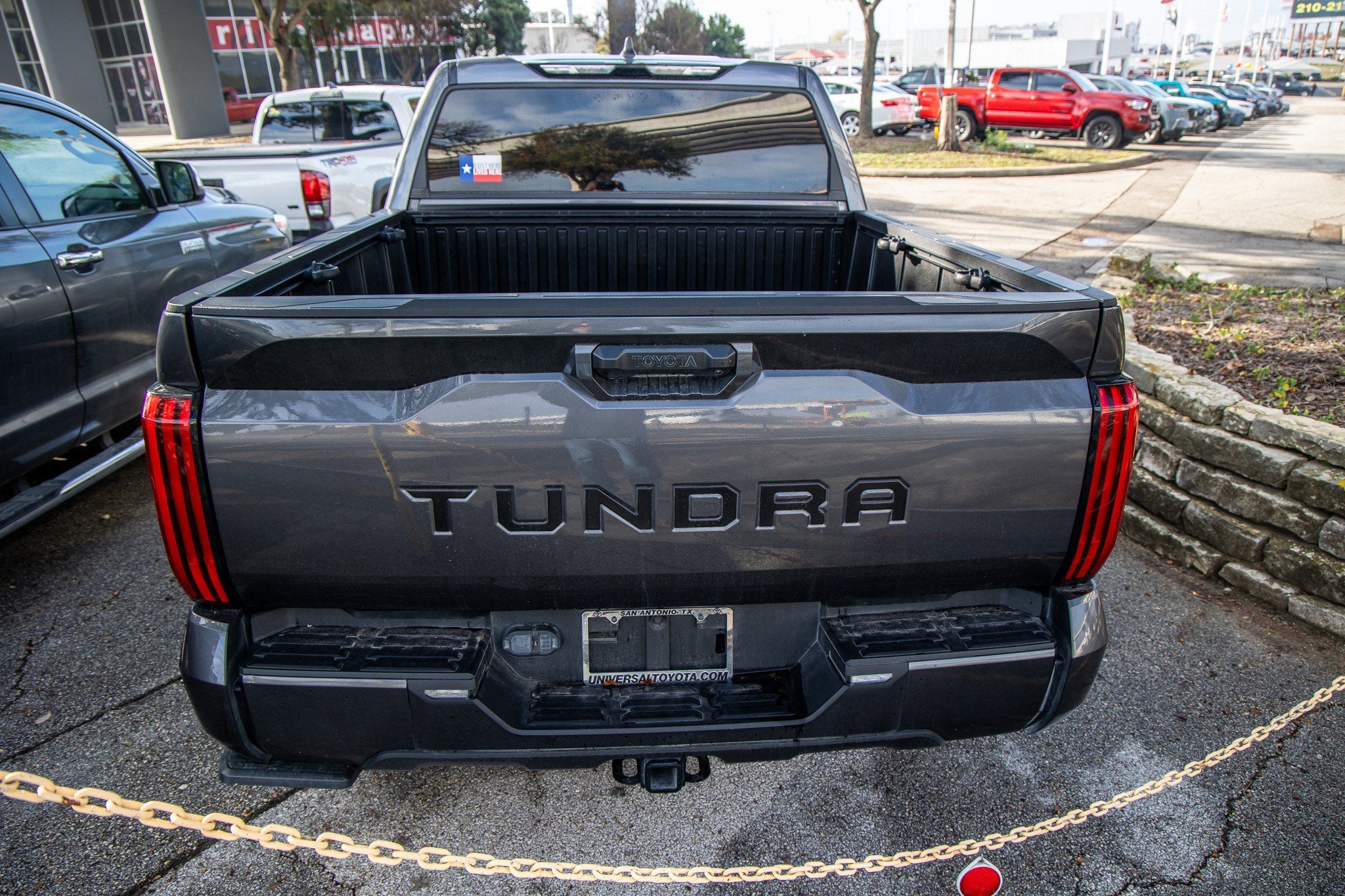 2024 Toyota TUNDRA 4X2 SR5