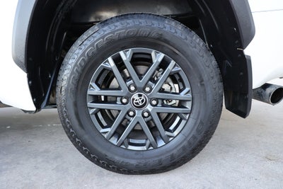 2025 Toyota TUNDRA 4X2 SR5