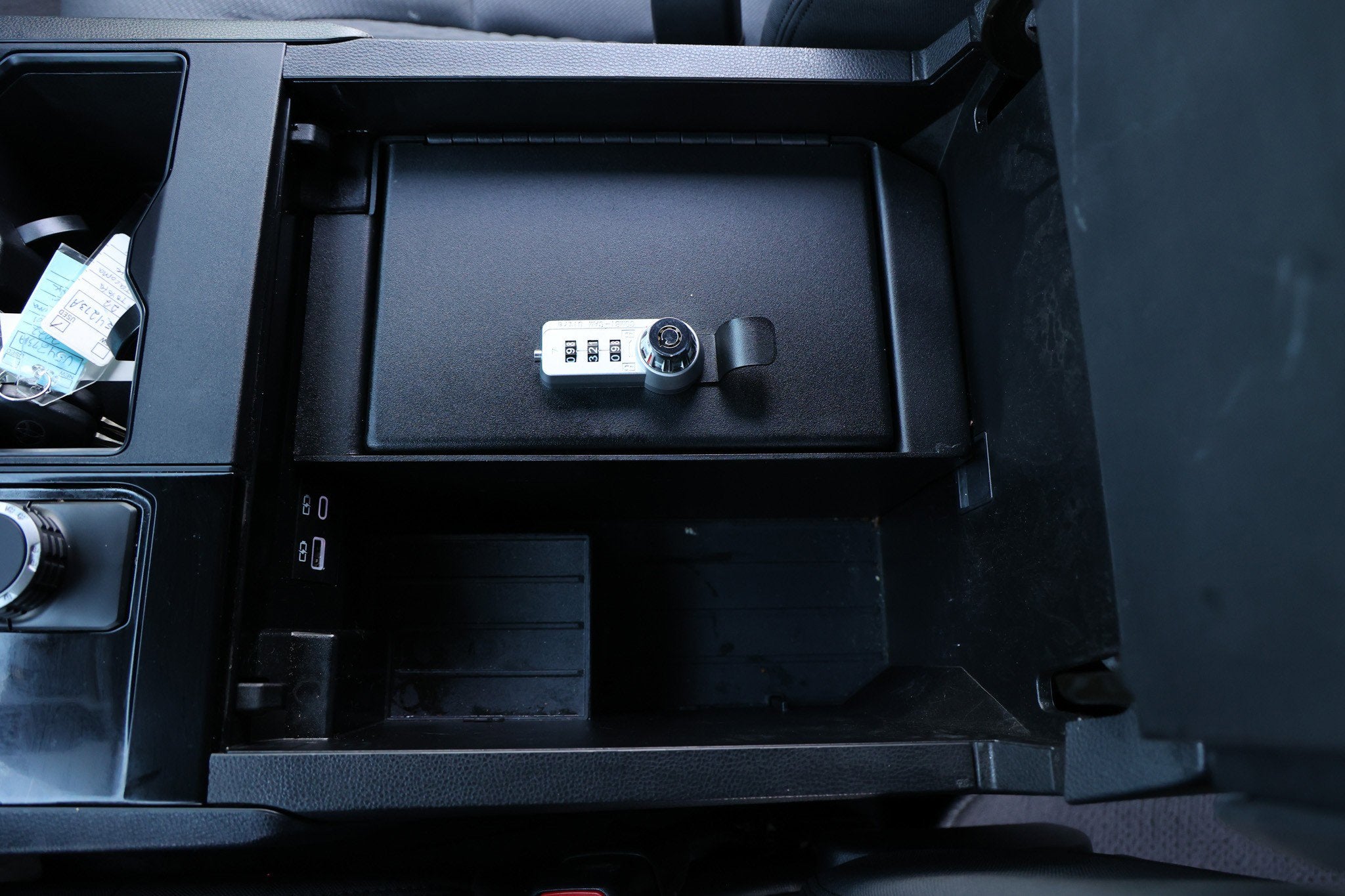 2025 Toyota TUNDRA 4X2 SR5