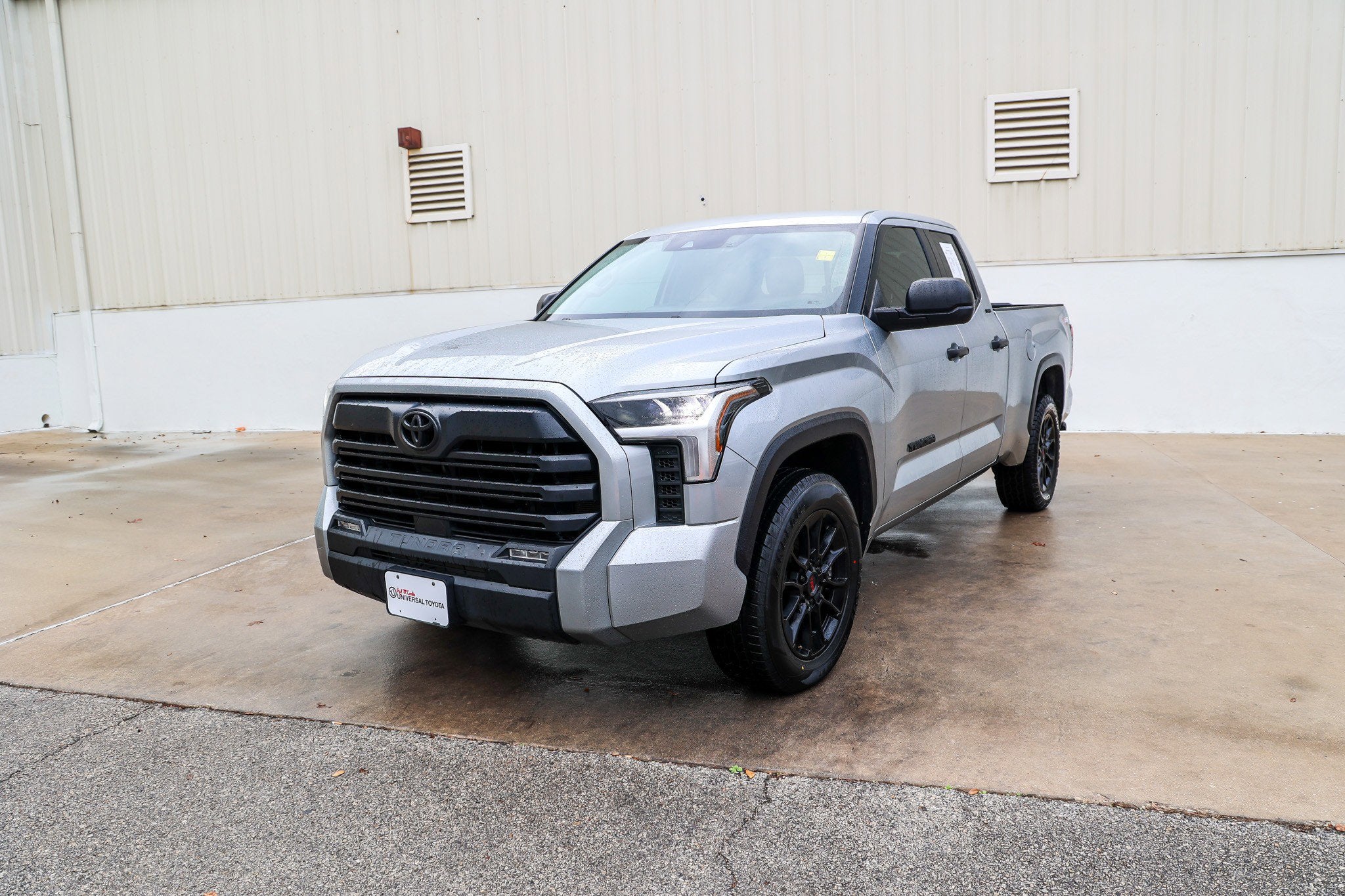 2023 Toyota TUNDRA 4X4 SR5